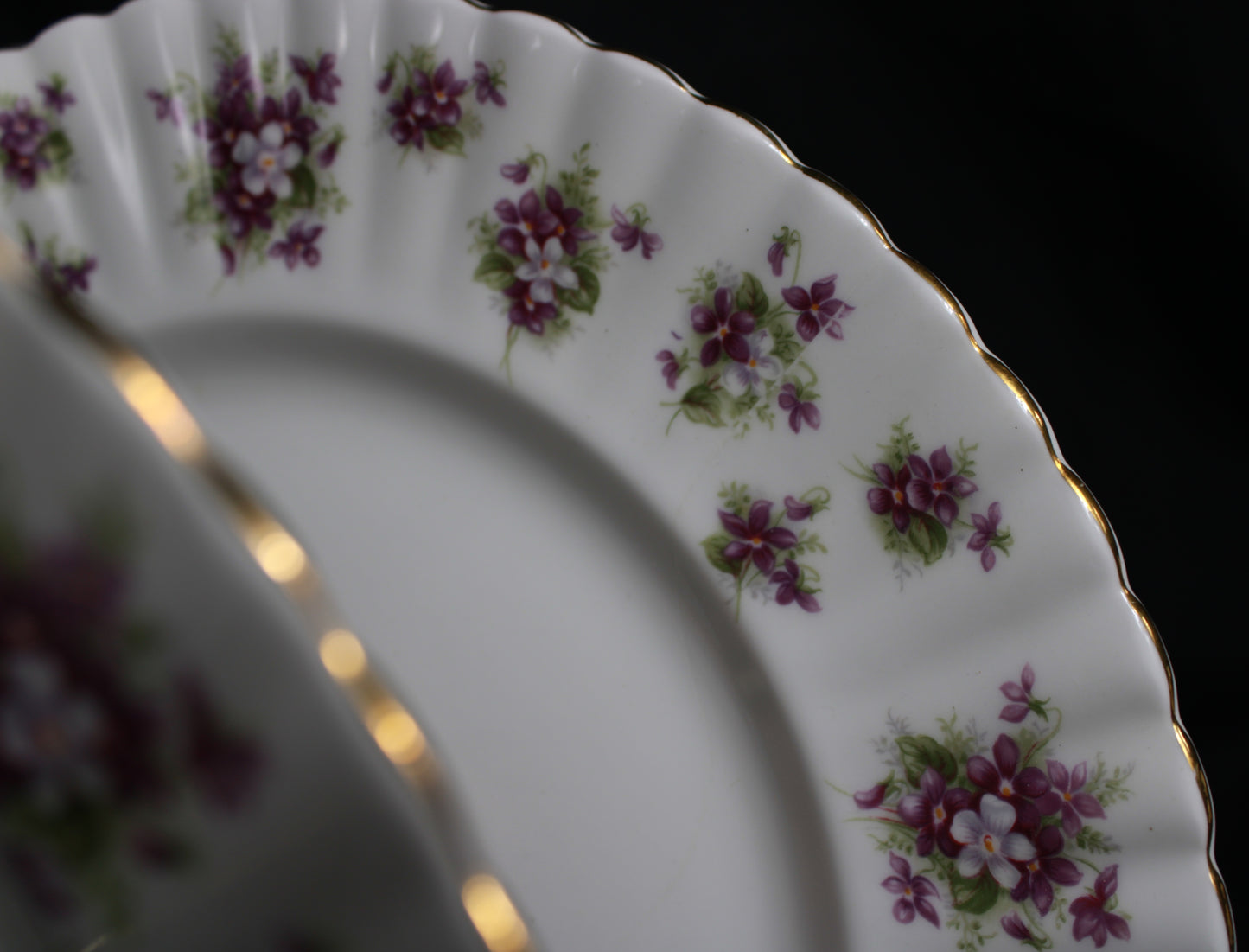 Royal Albert Sweet Violets Fine Bone China Dinnerware Set