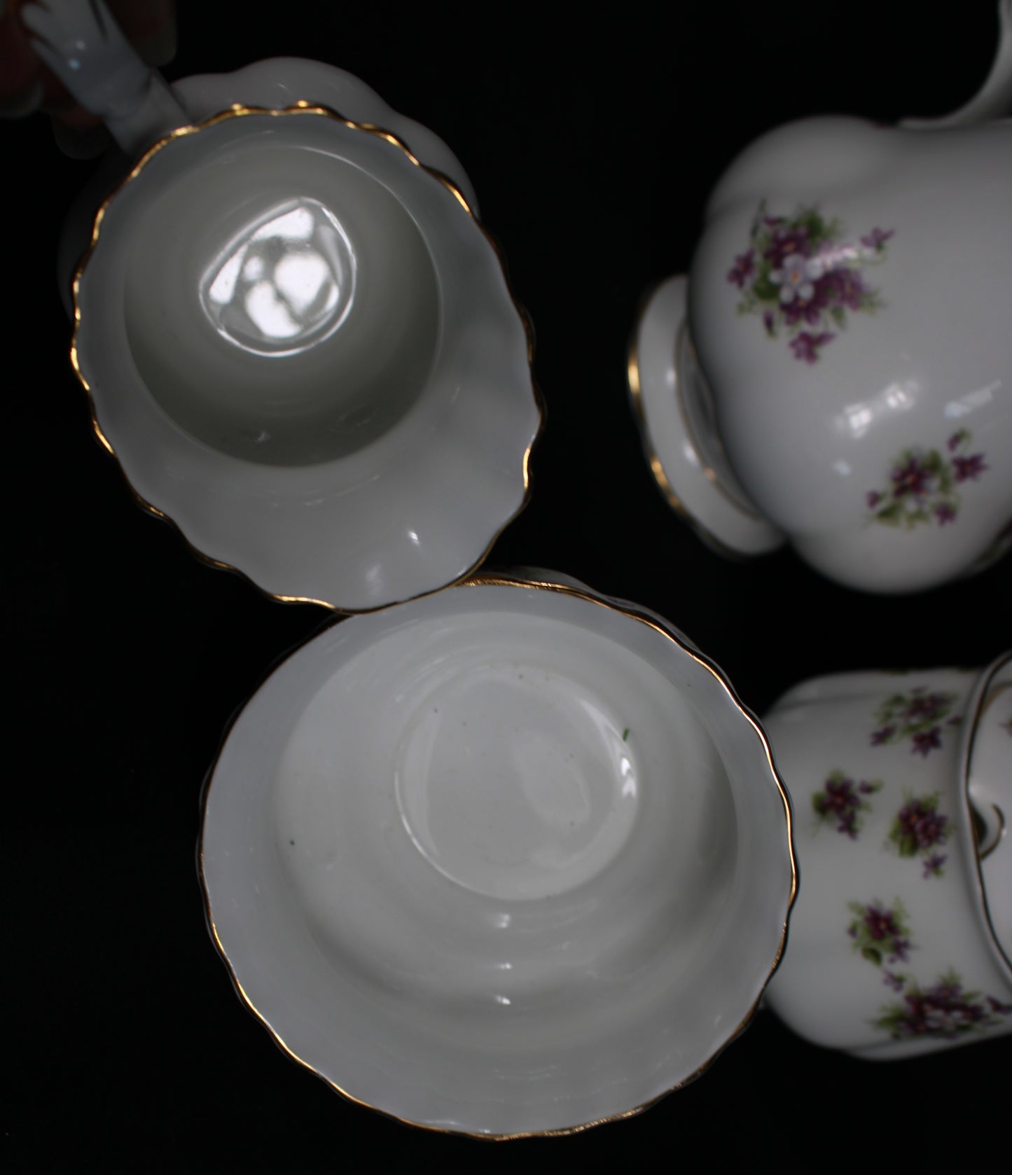 Royal Albert Sweet Violets Fine Bone China Dinnerware Set