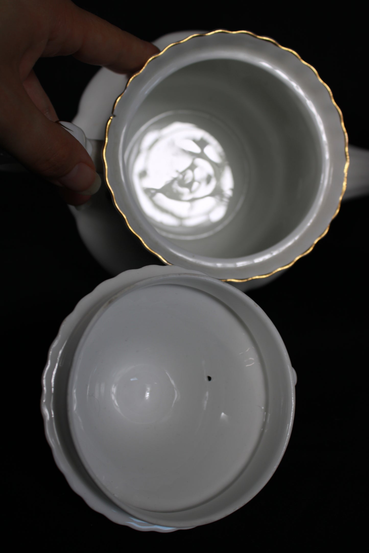 Royal Albert Sweet Violets Fine Bone China Dinnerware Set