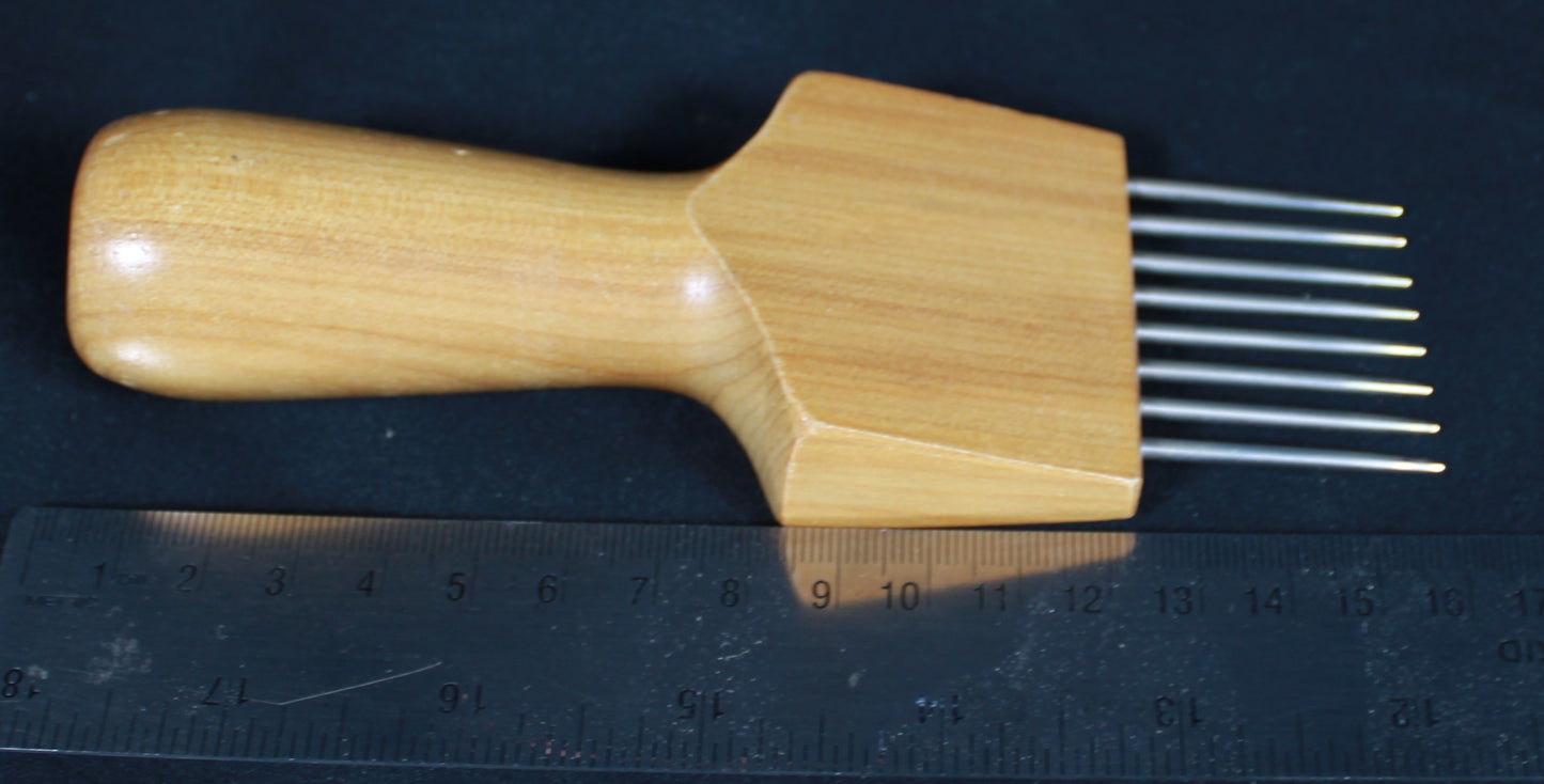 Leclerc Wooden Weaving and Tapestry Tools Set Boat Shuttle Shuttles and Beater Comb