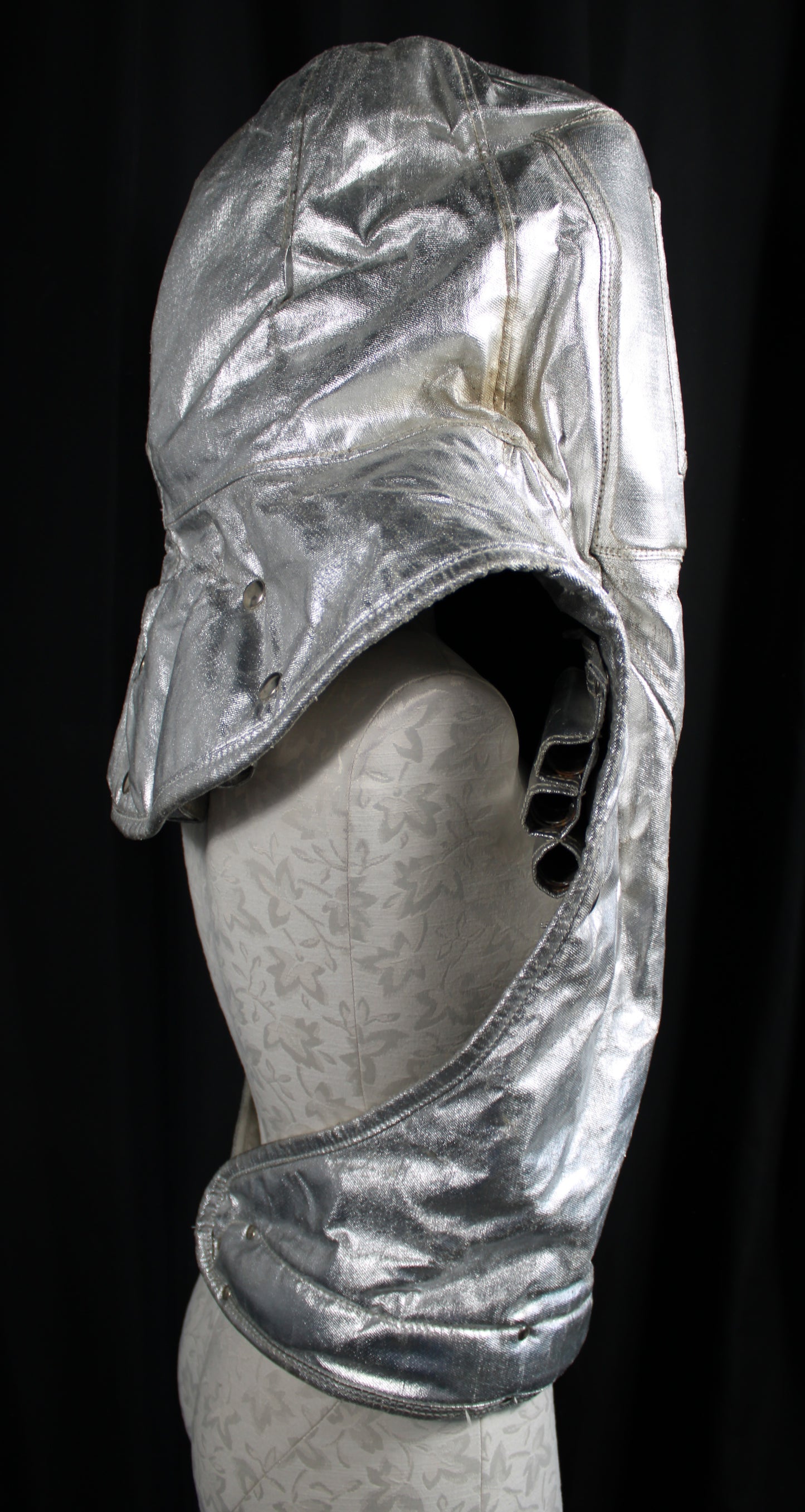 Vintage 1968 German Excalor Aluminized Fire Proximity Hood Helmet Römer DIN 4840