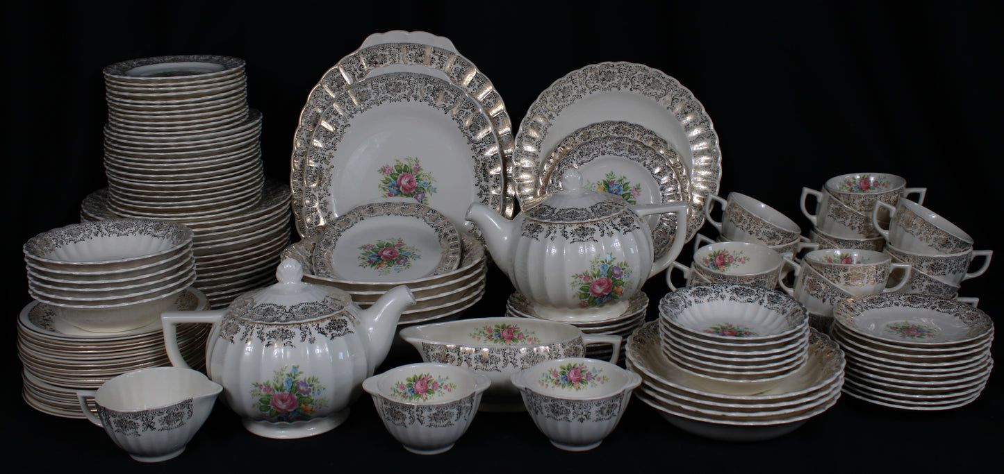 Limoges USA Rosalie Dinnerware Set - Warranted 22K Gold 126pcs
