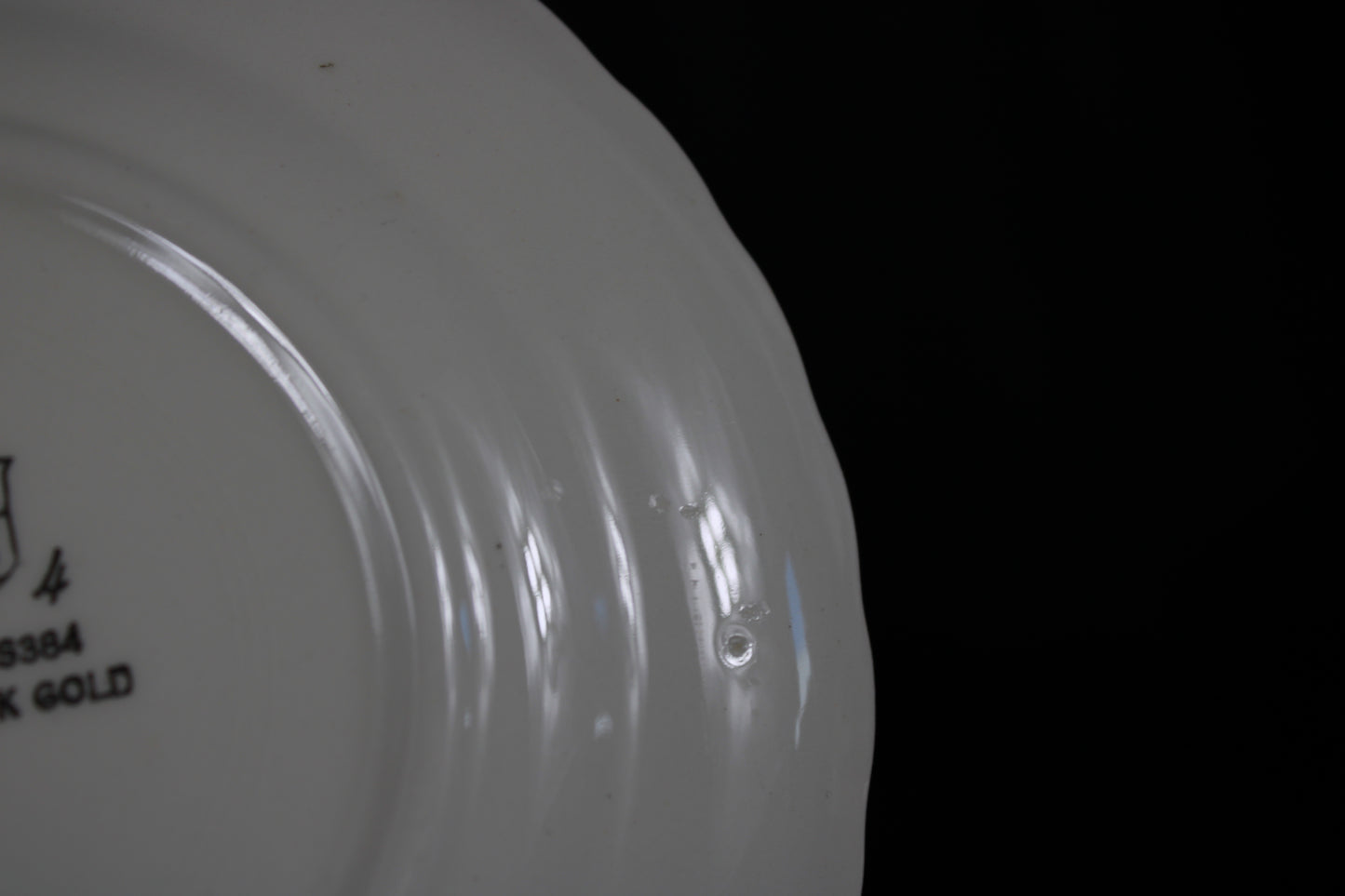 Limoges USA Rosalie Dinnerware Set - Warranted 22K Gold 126pcs