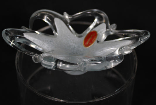 Murano Italy White Spatter Art Glass Starfish Bowl - With Original Sticker