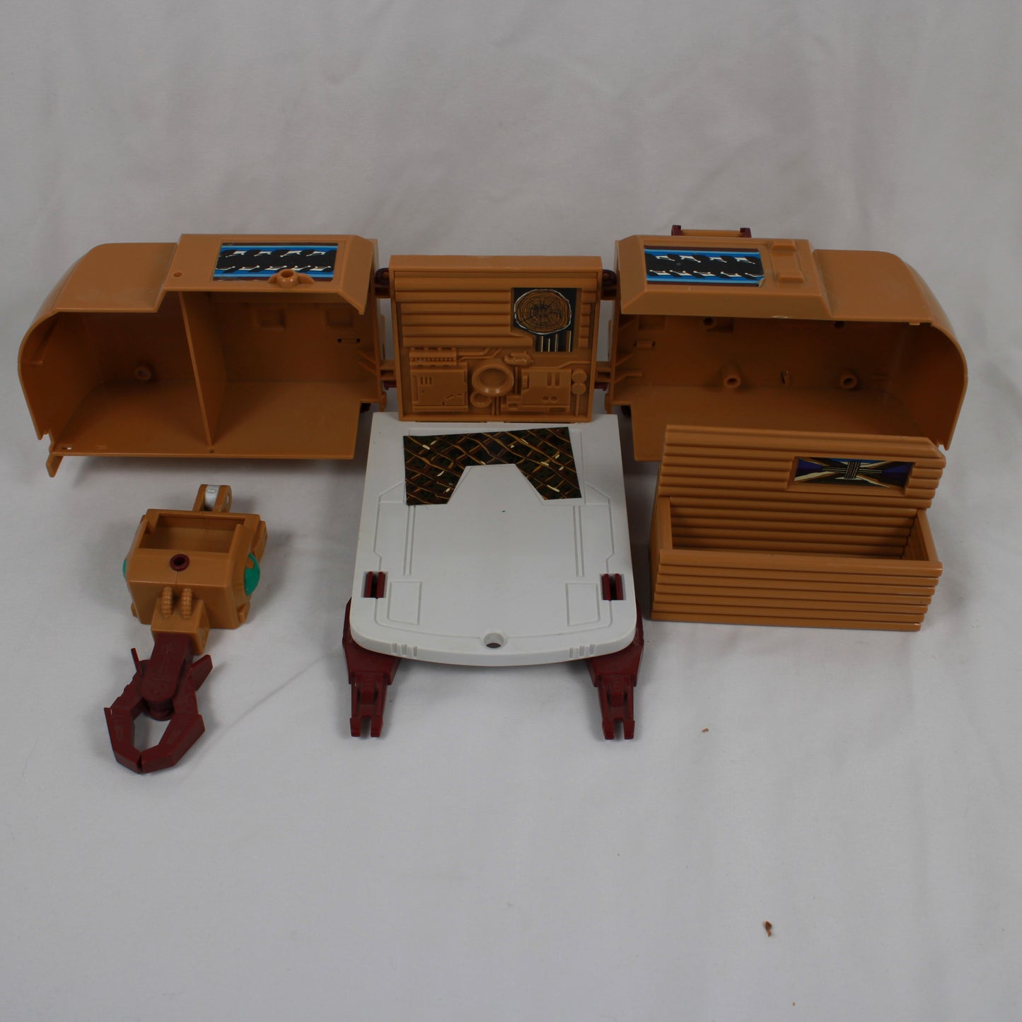 1987 Hasbro and Takara Battle Beasts transforming tracked vehicle