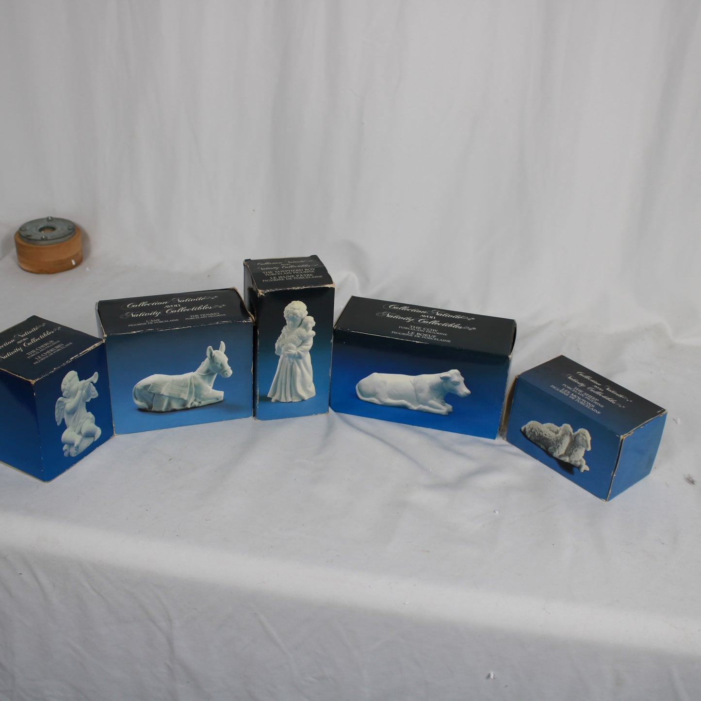 Vintage Avon Nativity Collectibles White Porcelain Figurine 17-Piece Set with Boxes