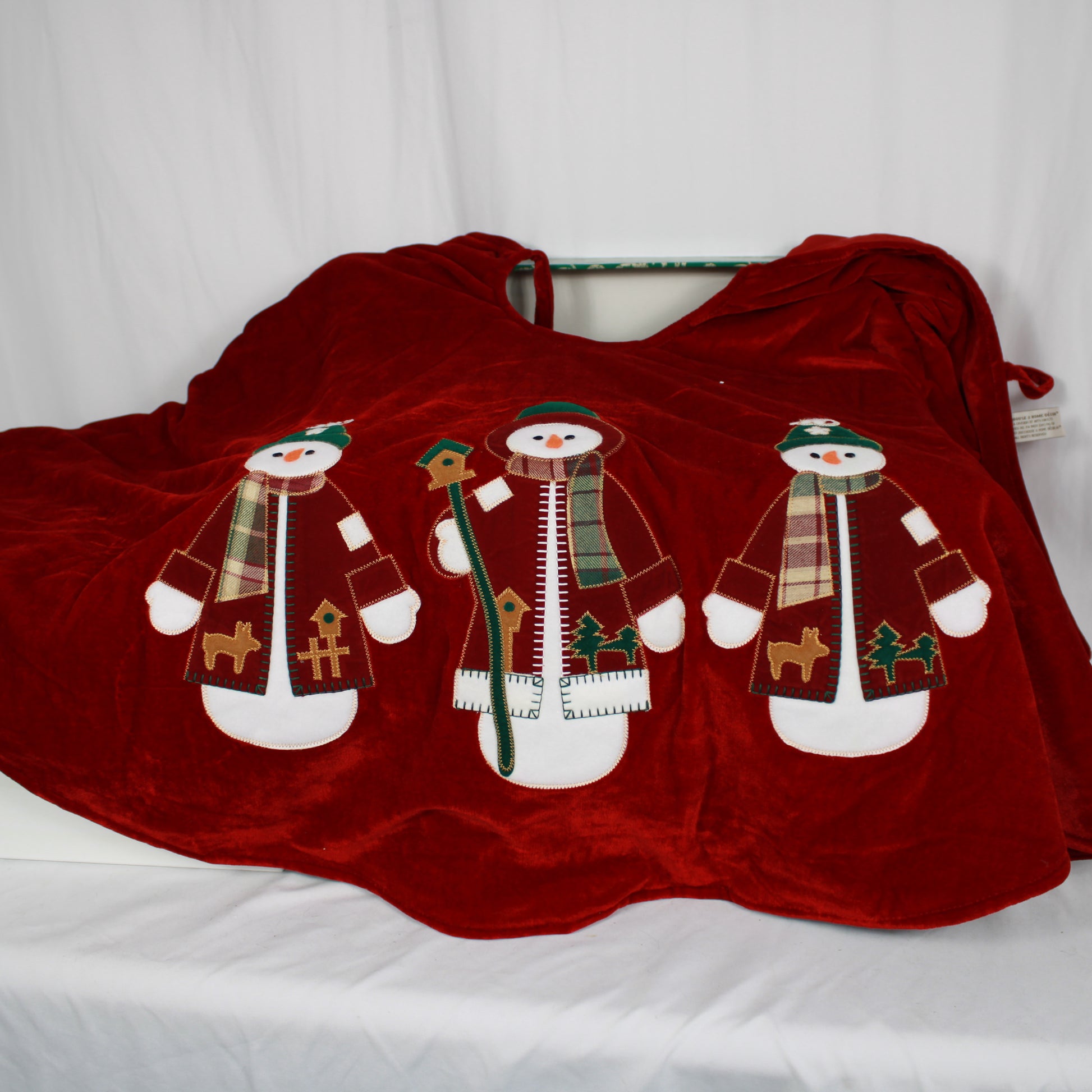 Vintage Christmas in a Box 112 Piece Hand Painted Keepsake Ornament Set