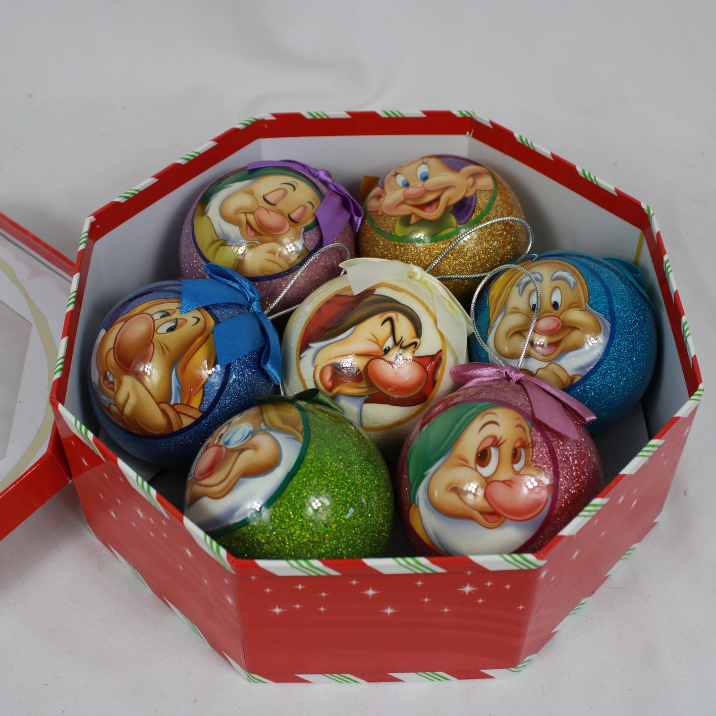 Snow White Seven Dwarfs Glitter Christmas Ornament 7 Piece Set