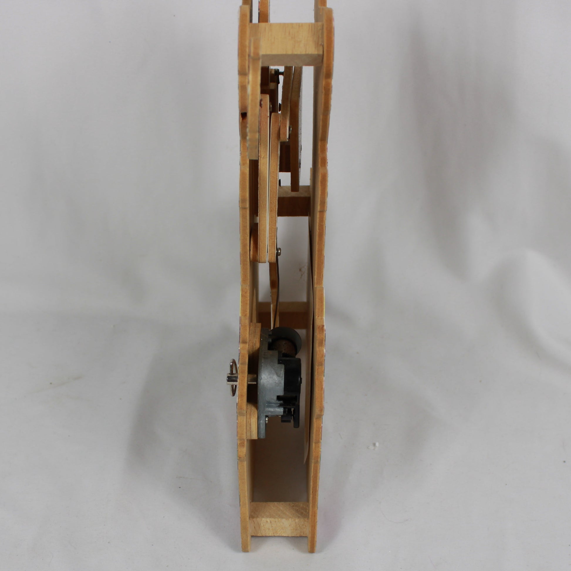 Vintage 3D Animated Wooden Santa in Chimney Fireplace Wind Up Music Box
