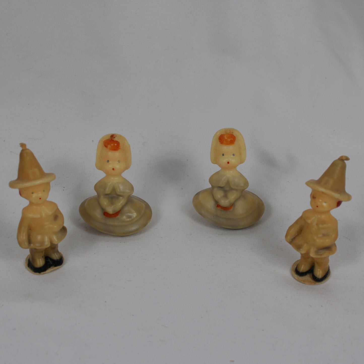 Tavern Candle Pilgrim Figural Thanksgiving Candles