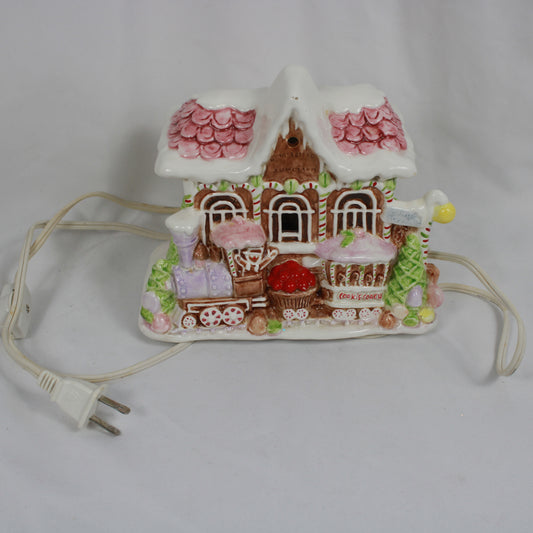 1993 Schmid Gingerbread Junction Lighted Ceramic Christmas Village