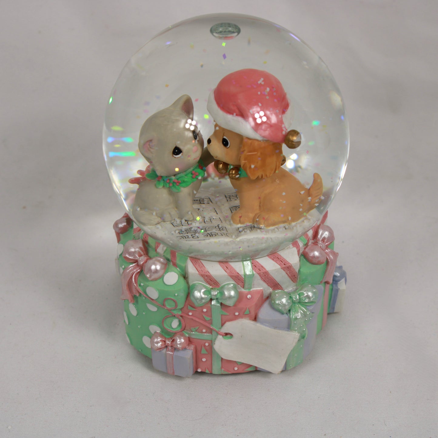 Precious Moments 2007 Christmas Musical Snow Globe Jingle Bells Cat & Dog