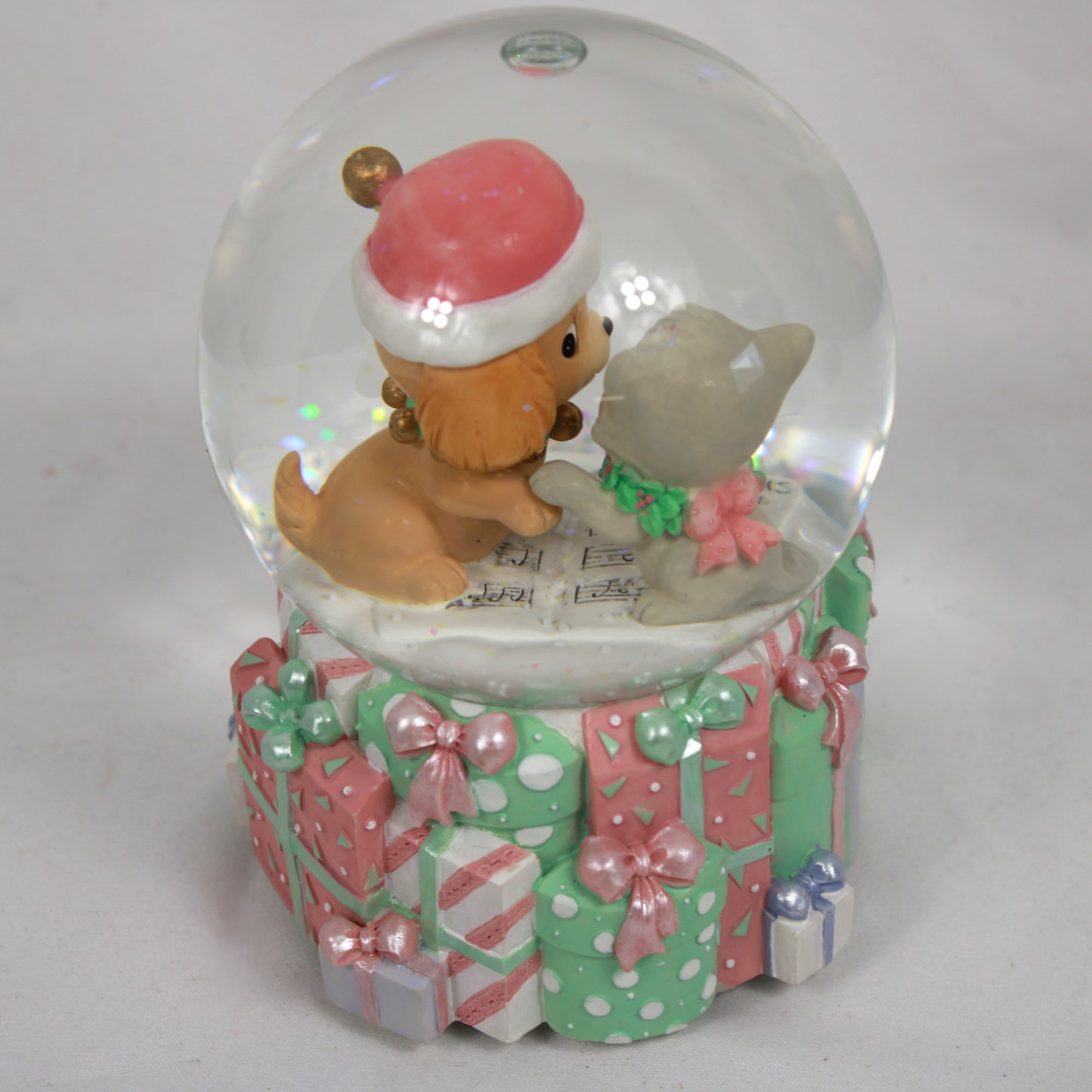 Precious Moments 2007 Christmas Musical Snow Globe Jingle Bells Cat & Dog