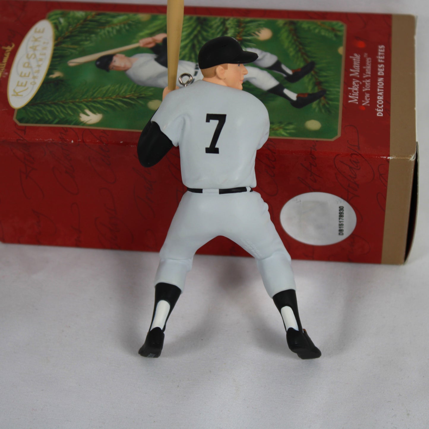 Hallmark Keepsake 2001 Mickey Mantle New York Yankees Christmas Ornament