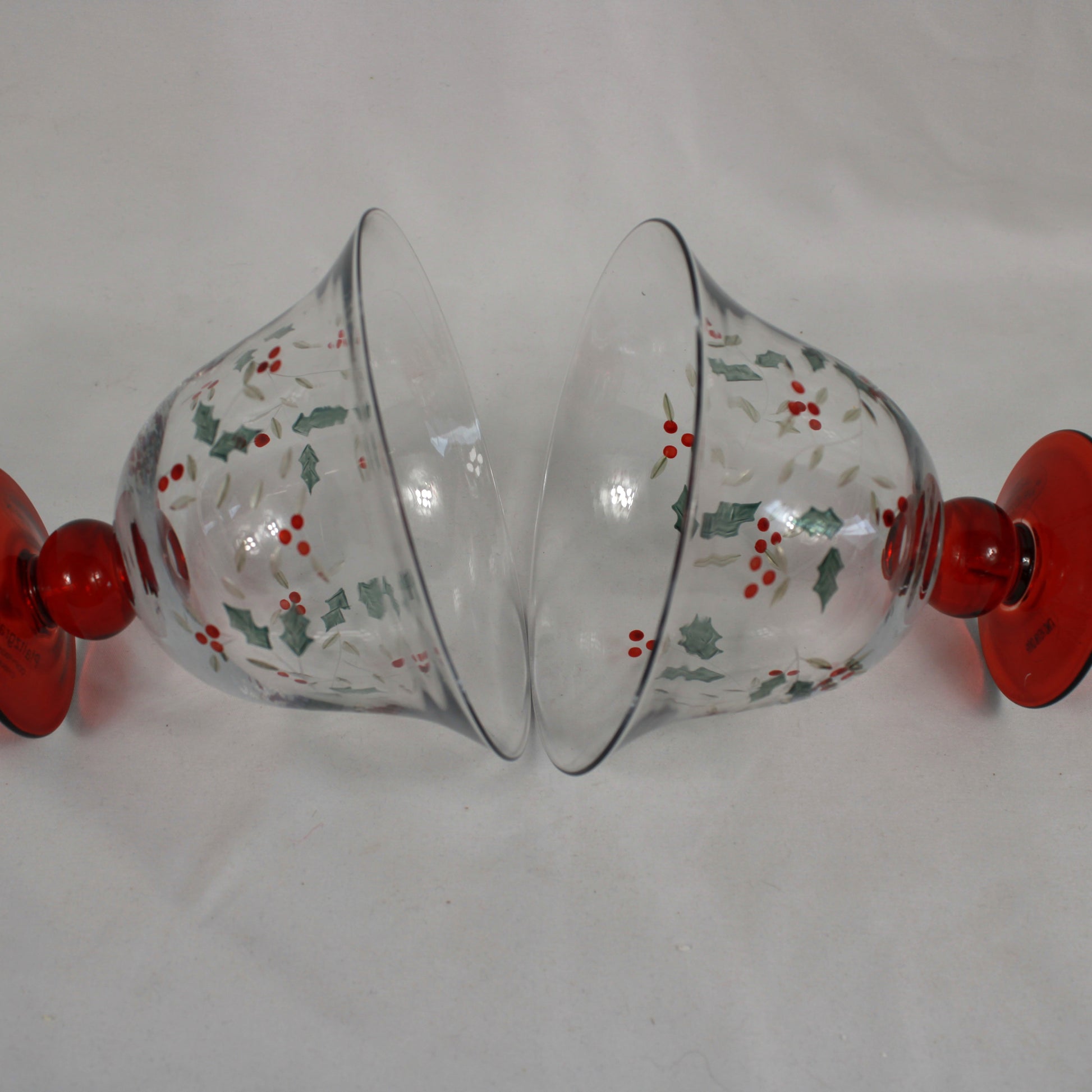 Pfaltzgraff Winterberry Footed Dessert Glasses Set of 2 Christmas Compote Bowls