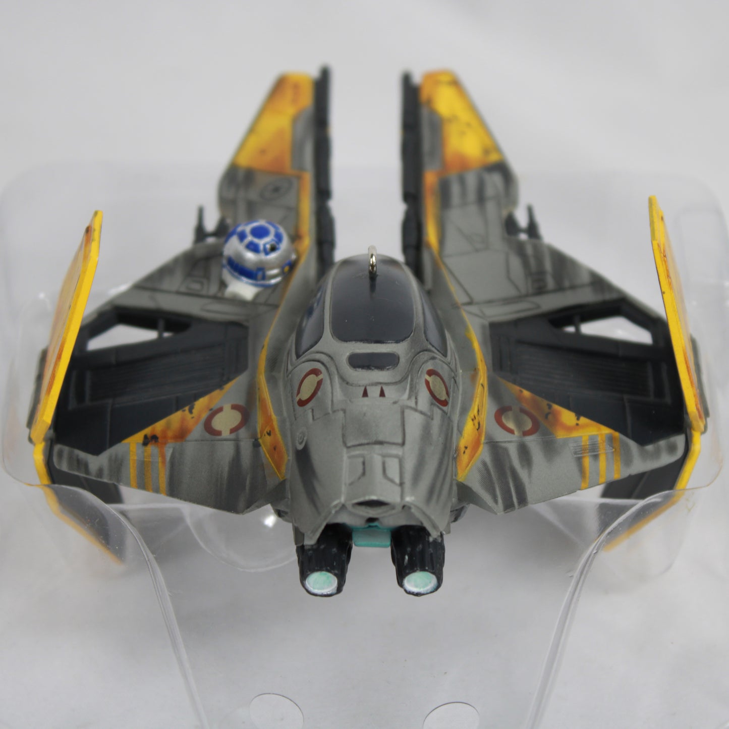 Hallmark Keepsake 2005 Star Wars Anakin Skywalker's Jedi Starfighter Magic Ornament