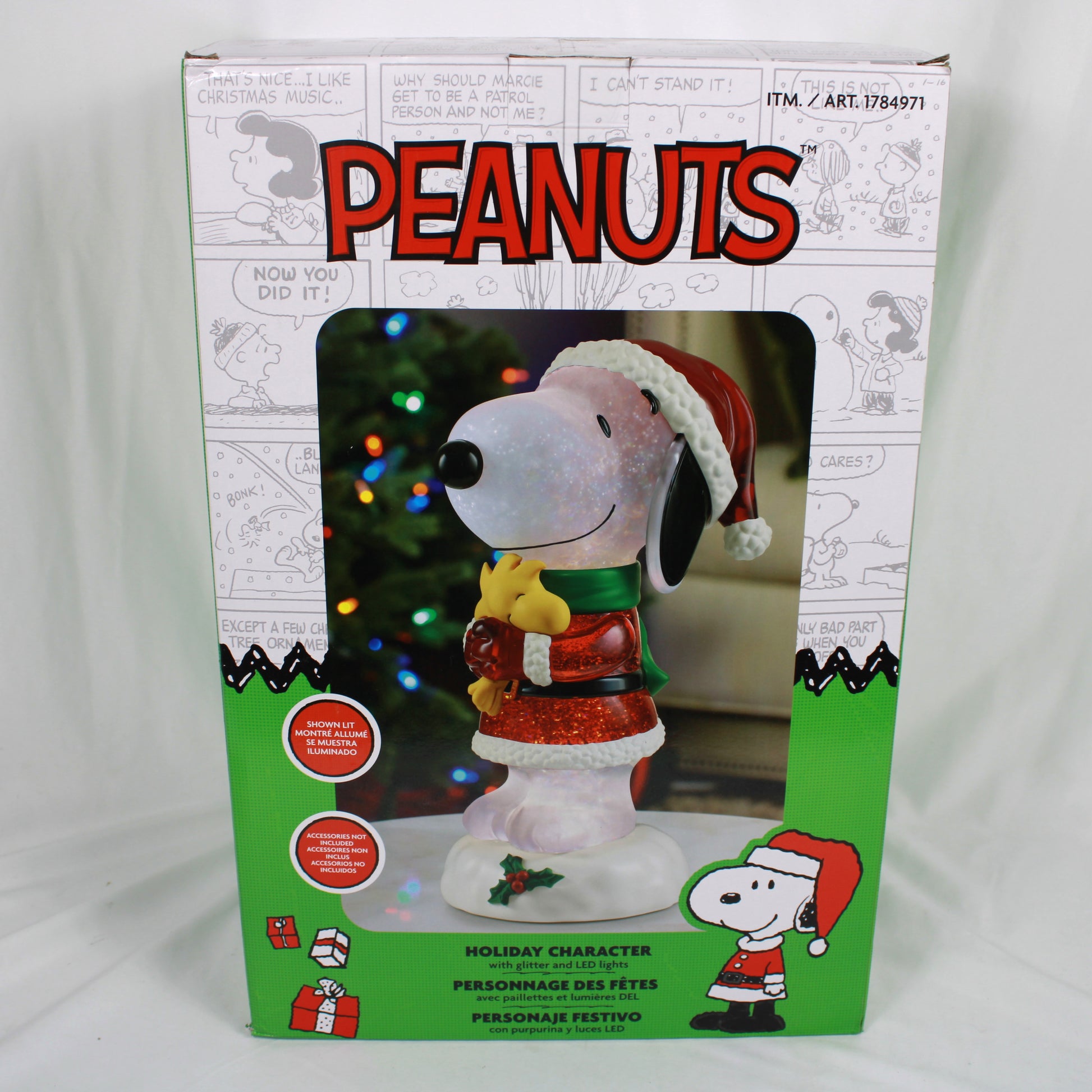 Peanuts Snoopy and Woodstock Lighted Christmas Holiday Character Glitter Water Globe Figurine