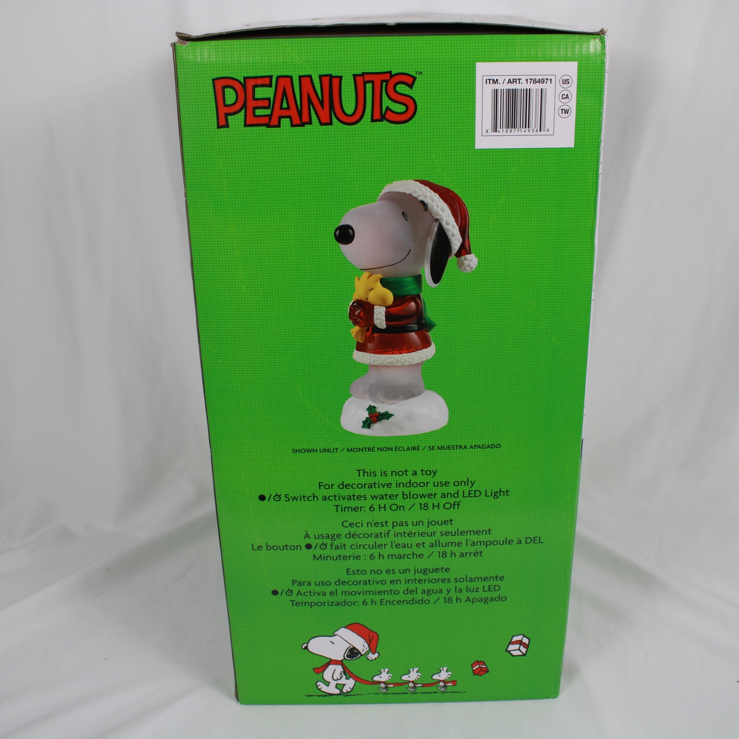 Peanuts Snoopy and Woodstock Lighted Christmas Holiday Character Glitter Water Globe Figurine