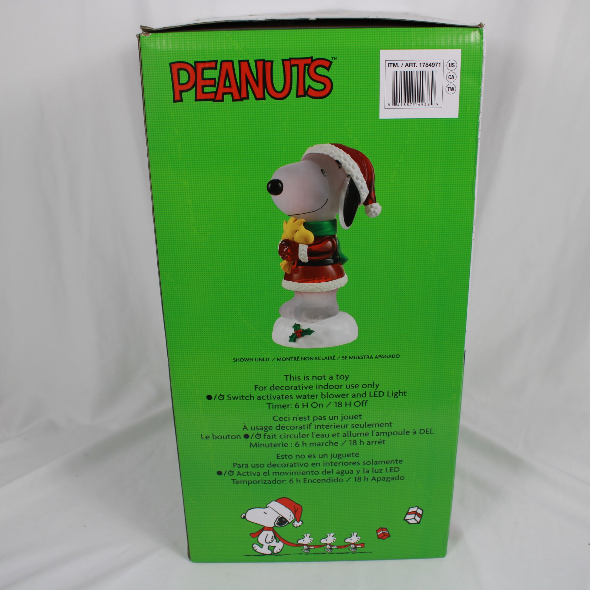 Peanuts Snoopy and Woodstock Lighted Christmas Holiday Character Glitter Water Globe Figurine