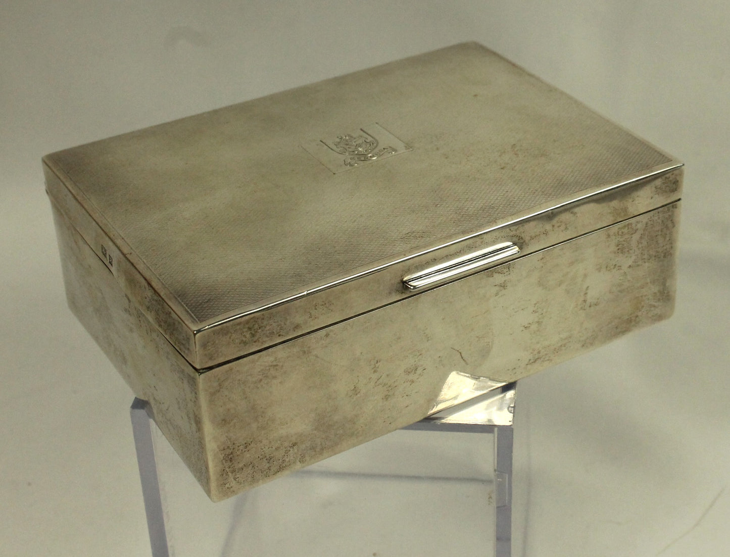 Vintage Bermuda Silver-Plated Wooden Lined Trinket Box with Crest