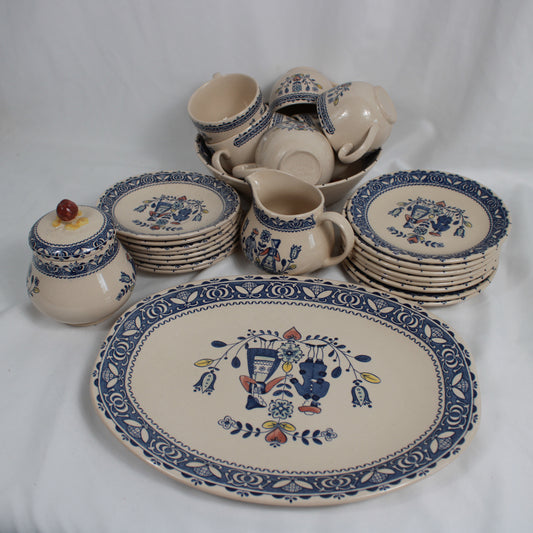 Johnson Brothers Hearts and Flowers Old Granite Ironstone Set (20 Pcs) Made in England