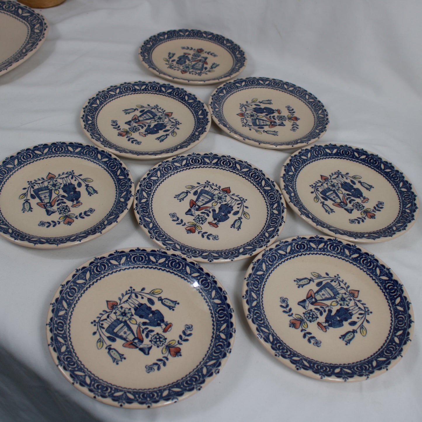 Johnson Brothers Hearts and Flowers Old Granite Ironstone Set (20 Pcs) Made in England