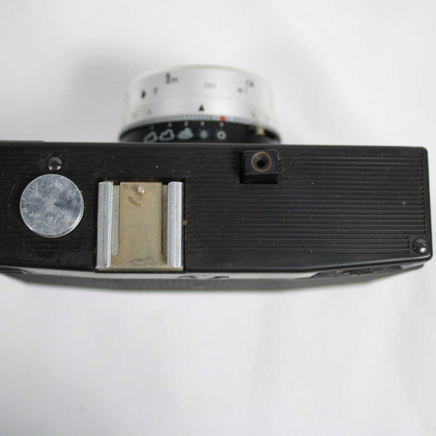 Soviet LOMO Smena 8M 35mm Film Camera – Rare Moscow Emblem Edition