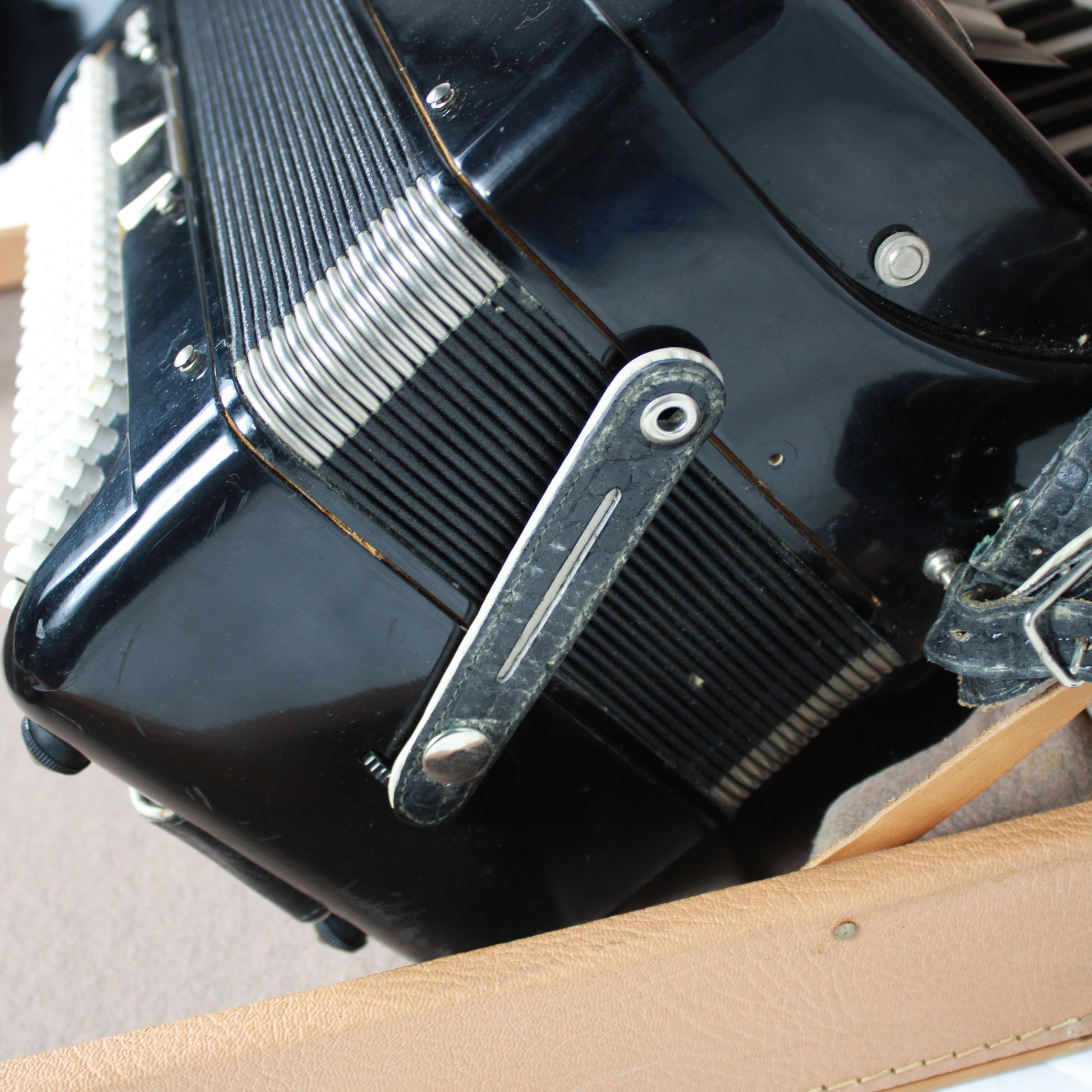 1960s Delicia Baby II Piano Accordion with Hard Case - Black