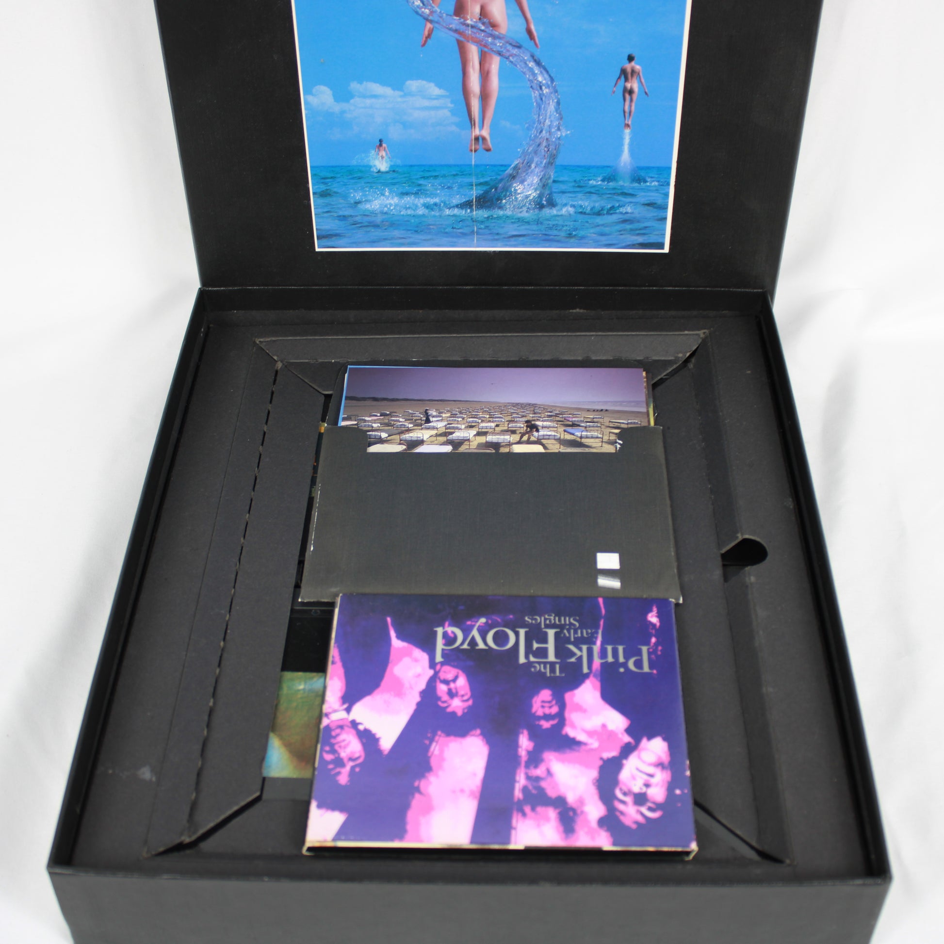 Pink Floyd Shine On 9 CD Deluxe Box Set (1992) with Book and Postcards