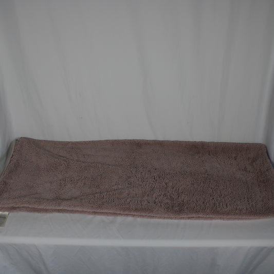 Hudson's Bay Ultra-Soft Faux Fur Throw Blanket - Dusty Rose / Taupe