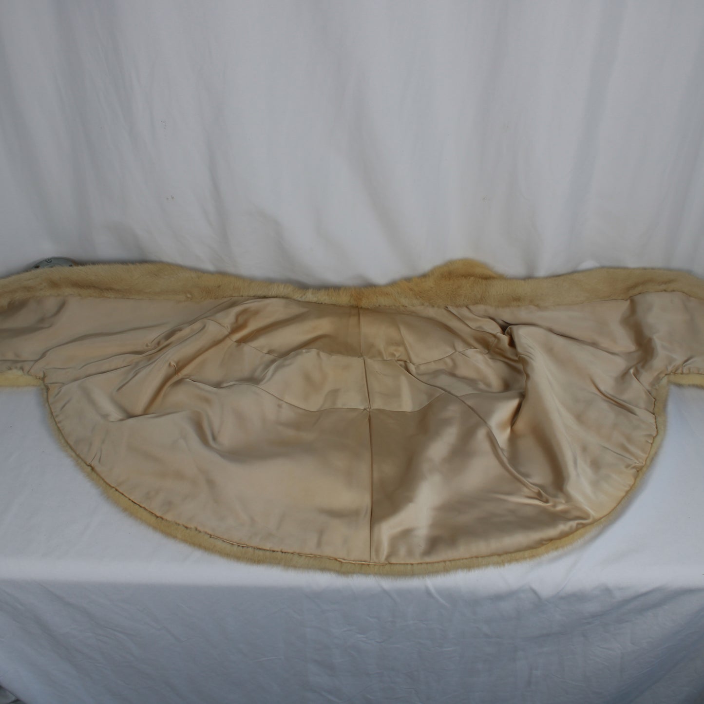 Honey Blonde Blonde Mink Fur Stole - Short Sleeve Wrap Capelet