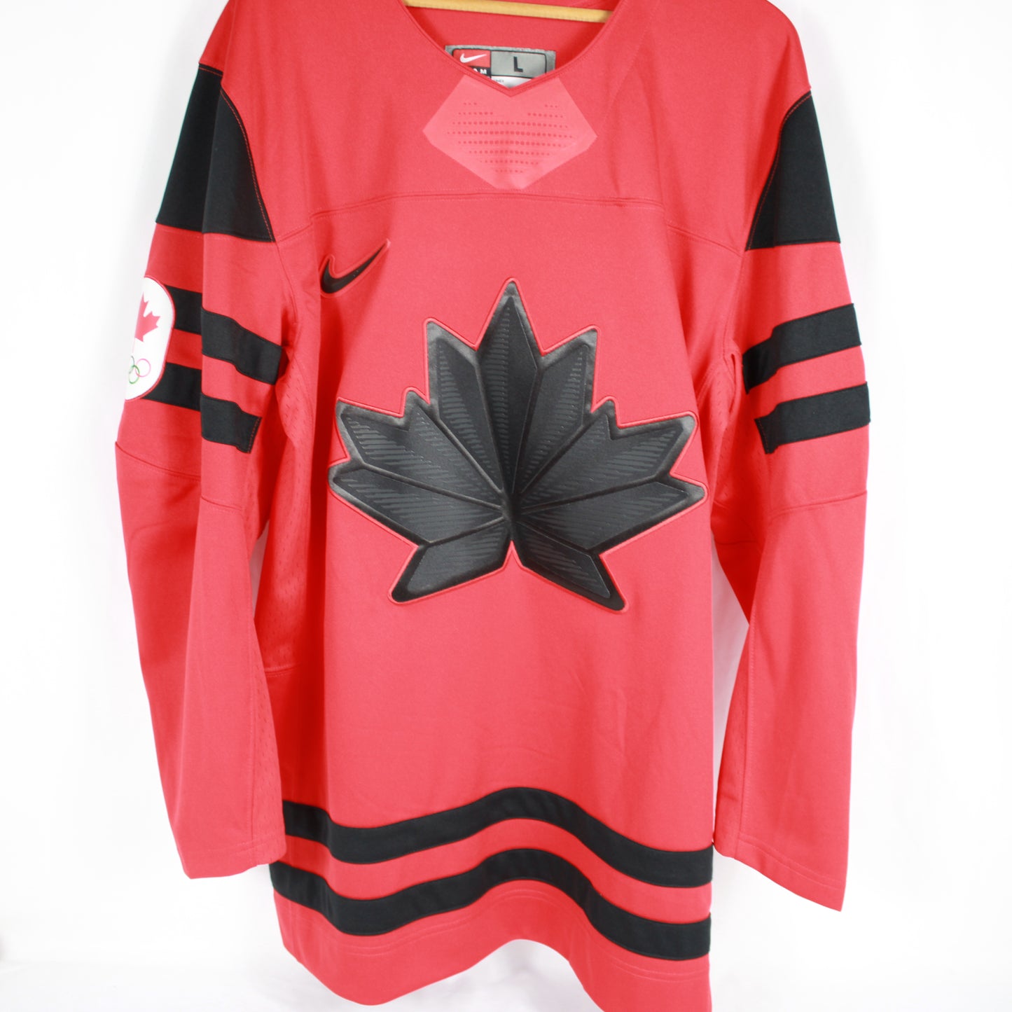 NWT Team Canada Nike Olympic Replica Hockey Jersey Red Men's Size Large
