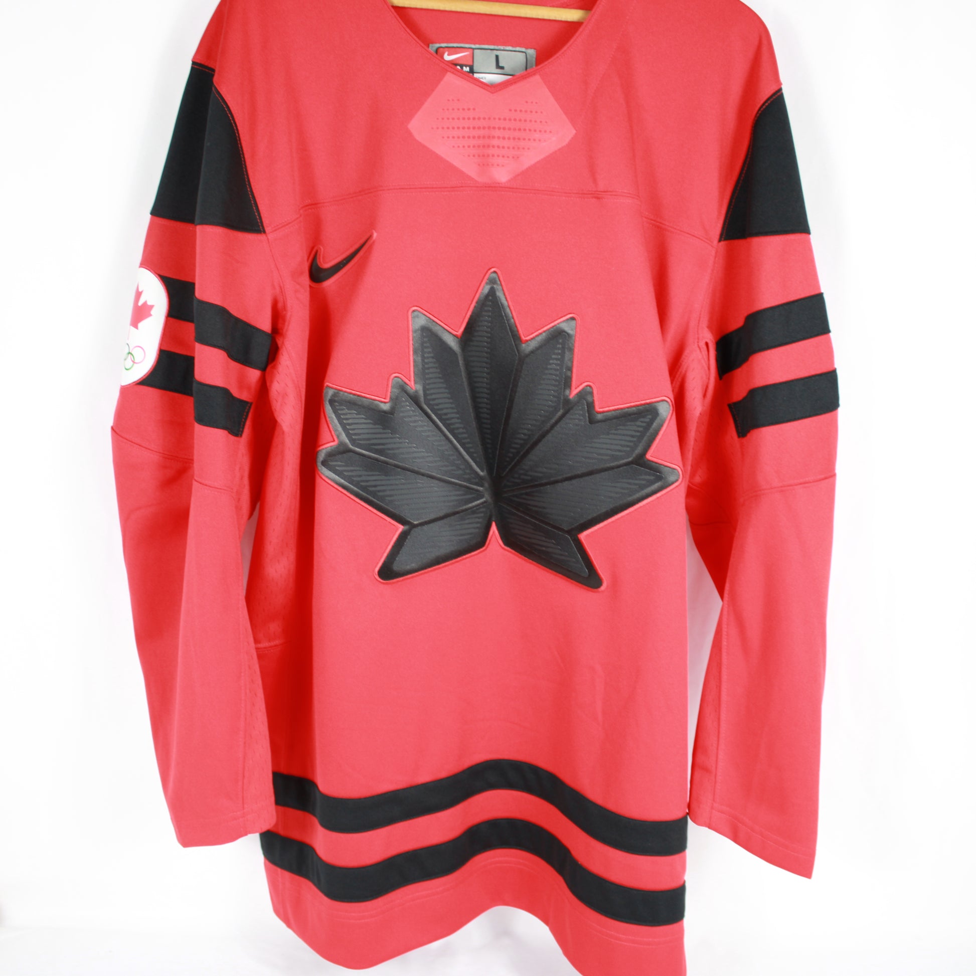 NWT Team Canada Nike Olympic Replica Hockey Jersey Red Men's Size Large