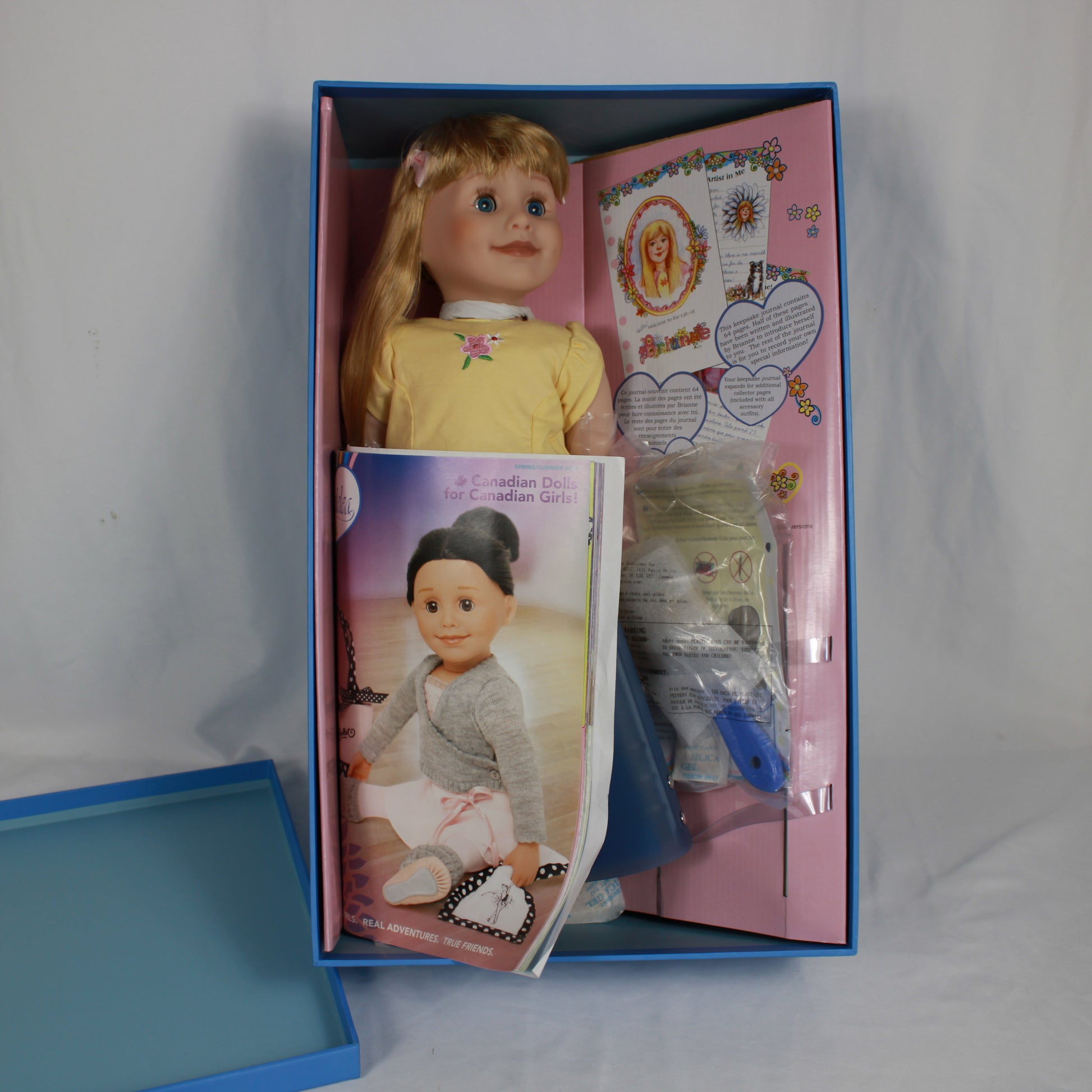 Maplelea Girls 18-Inch Brianne Doll (KB1) Complete Set in Original Box