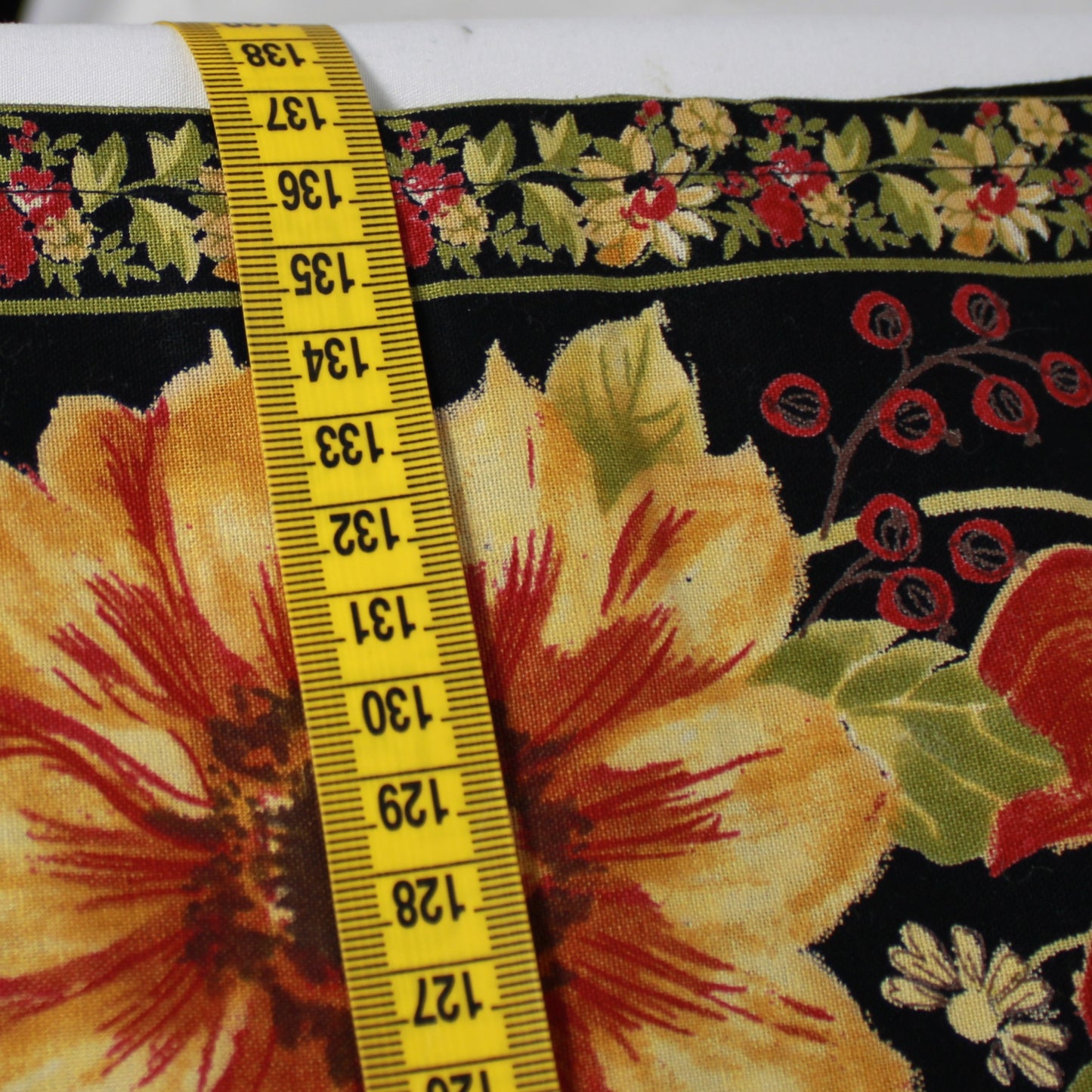 April Cornell Floral and Fruit Cotton Tablecloth 138 cm x 138 cm