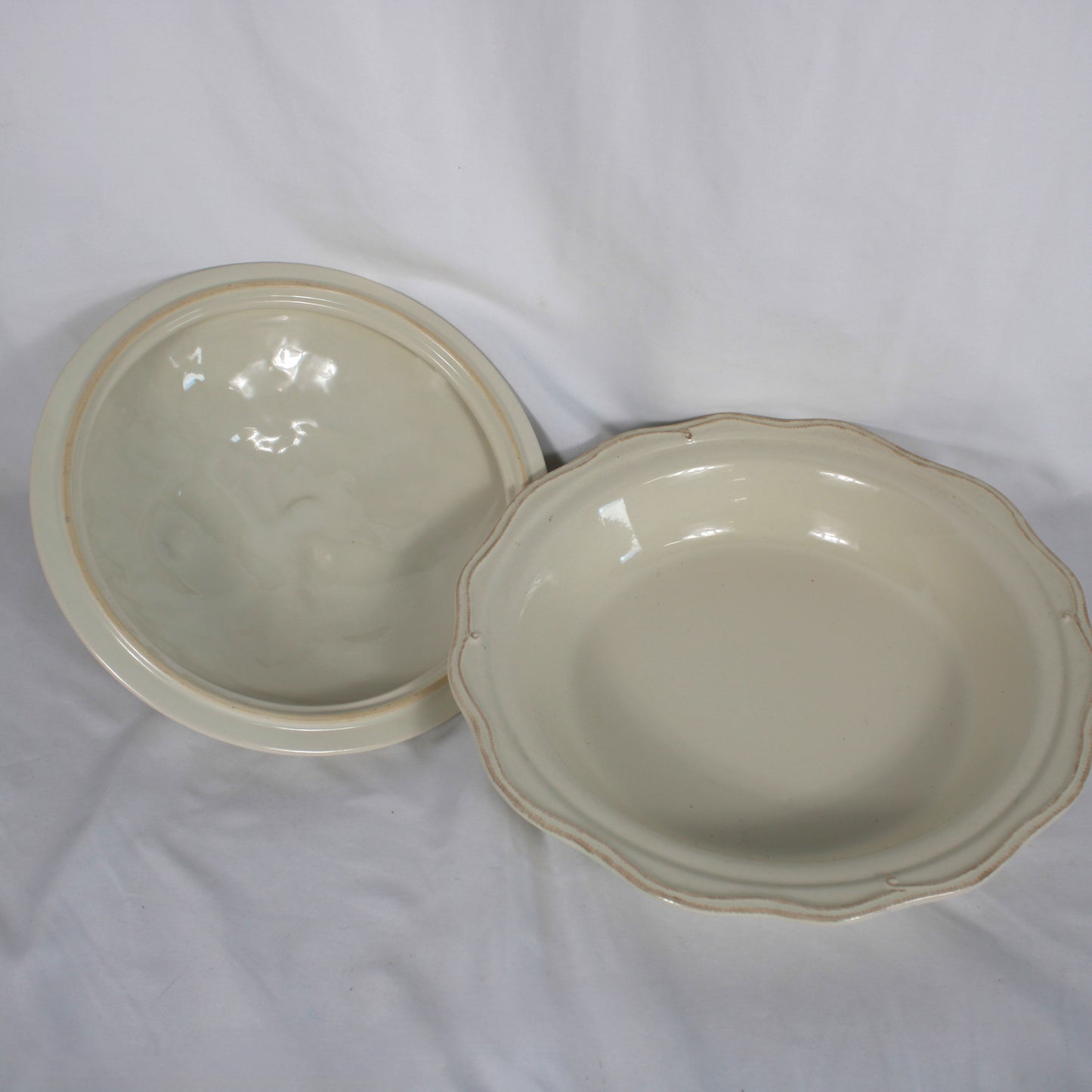 Pfaltzgraff Plymouth Covered Pie Dish - Harvest Acorn & Pumpkin Casserole