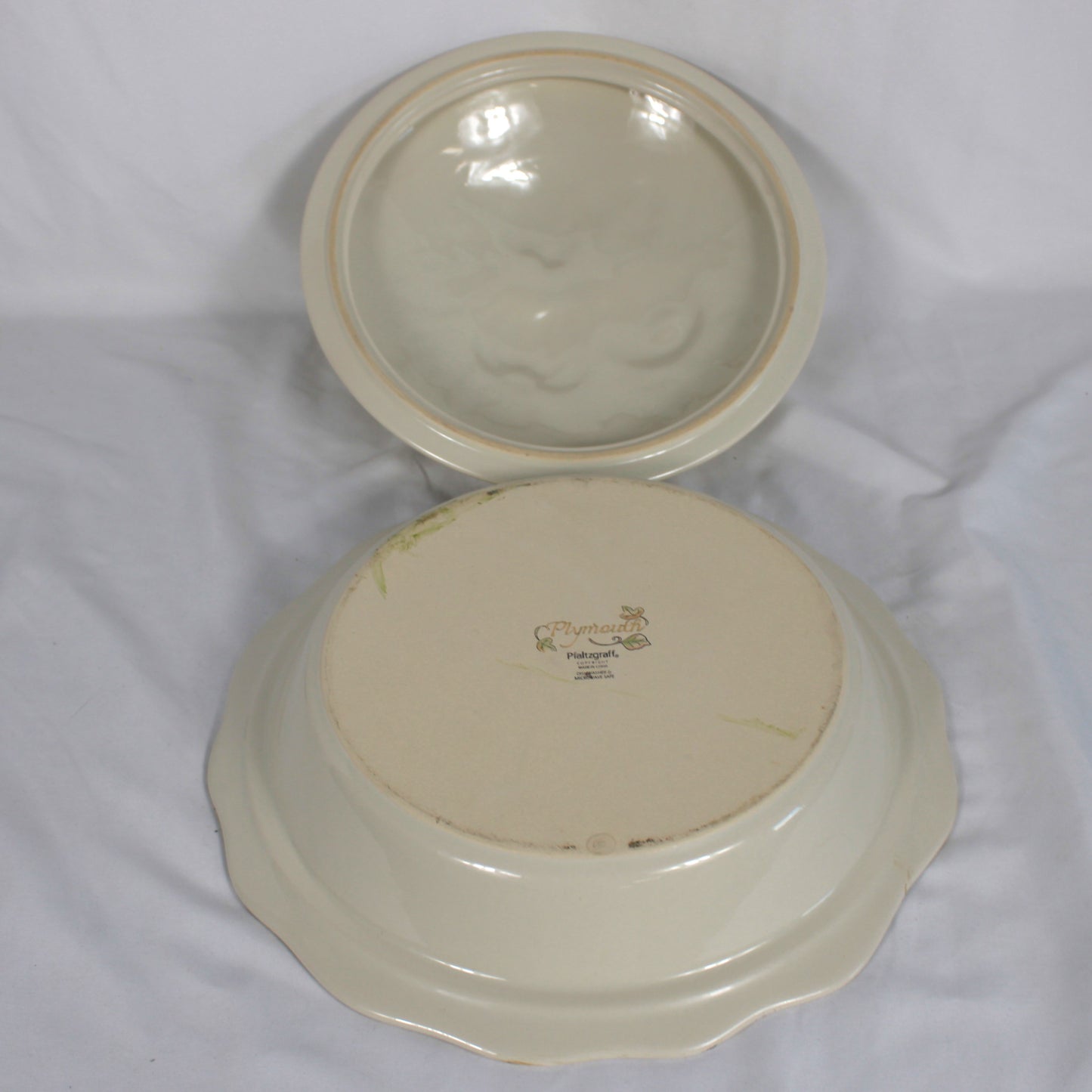 Pfaltzgraff Plymouth Covered Pie Dish - Harvest Acorn & Pumpkin Casserole
