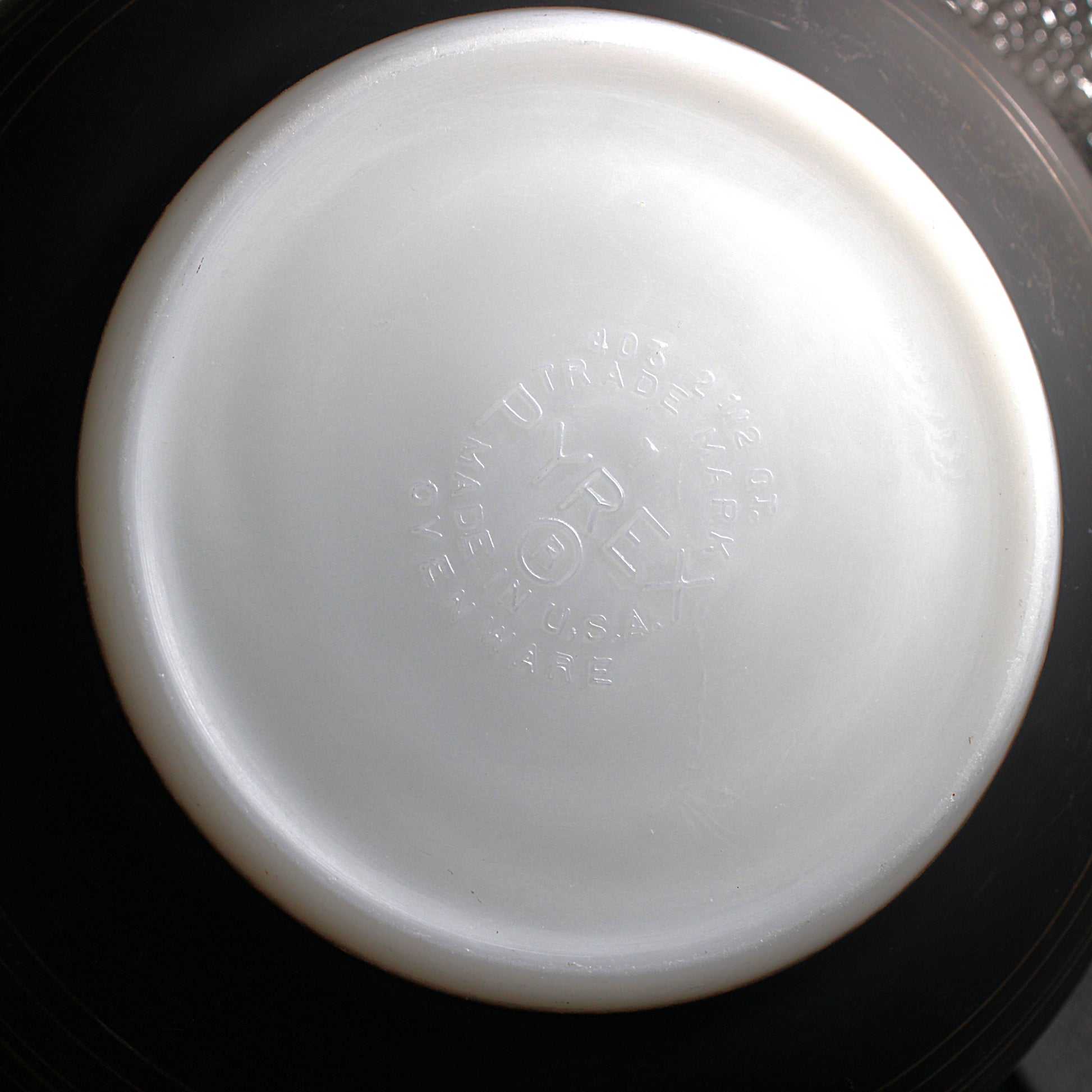 Vintage Pyrex Terra #403 2.5 Quart Mixing Bowl