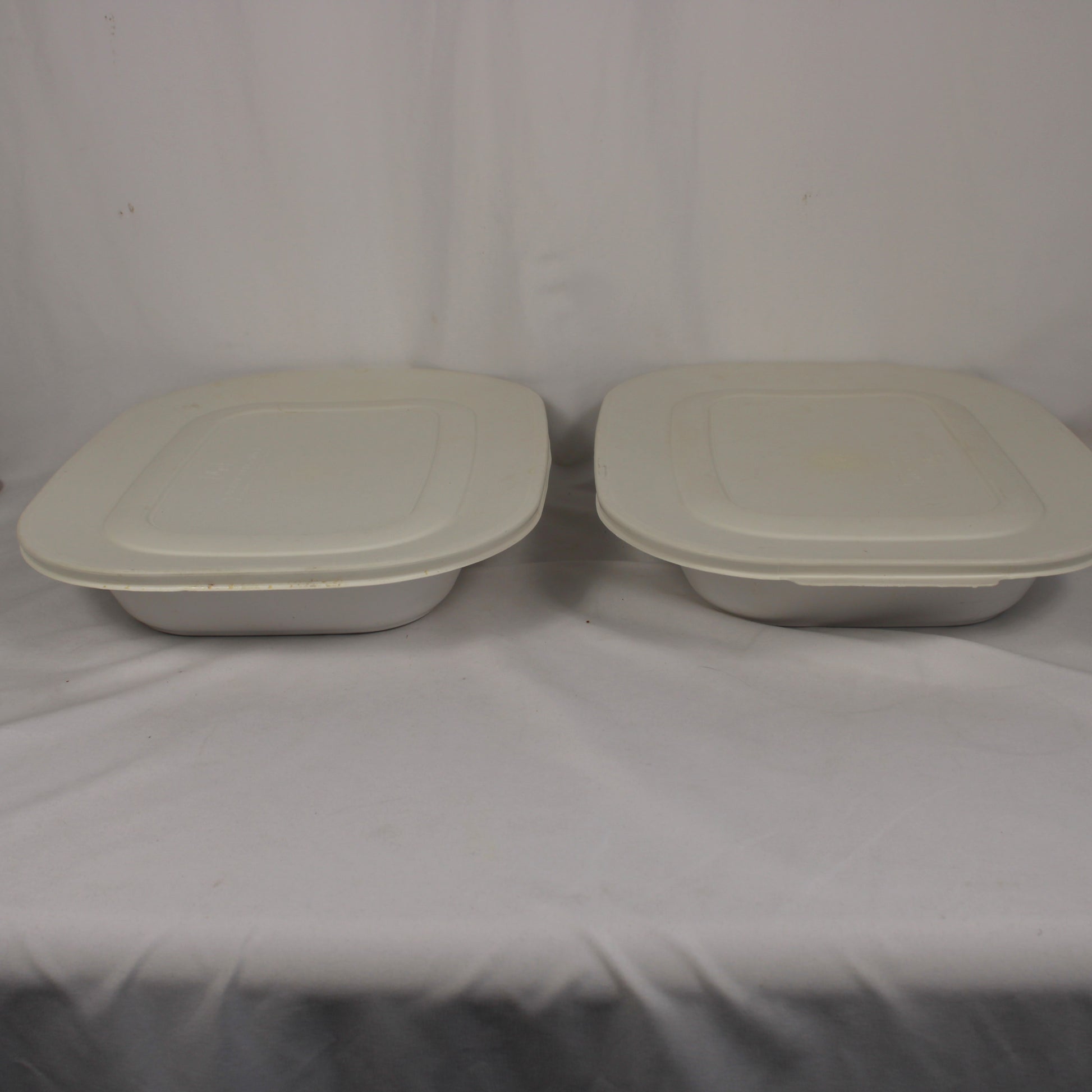 Corning Ware Casual Elegance White Casserole Baking Dishes Set of 2