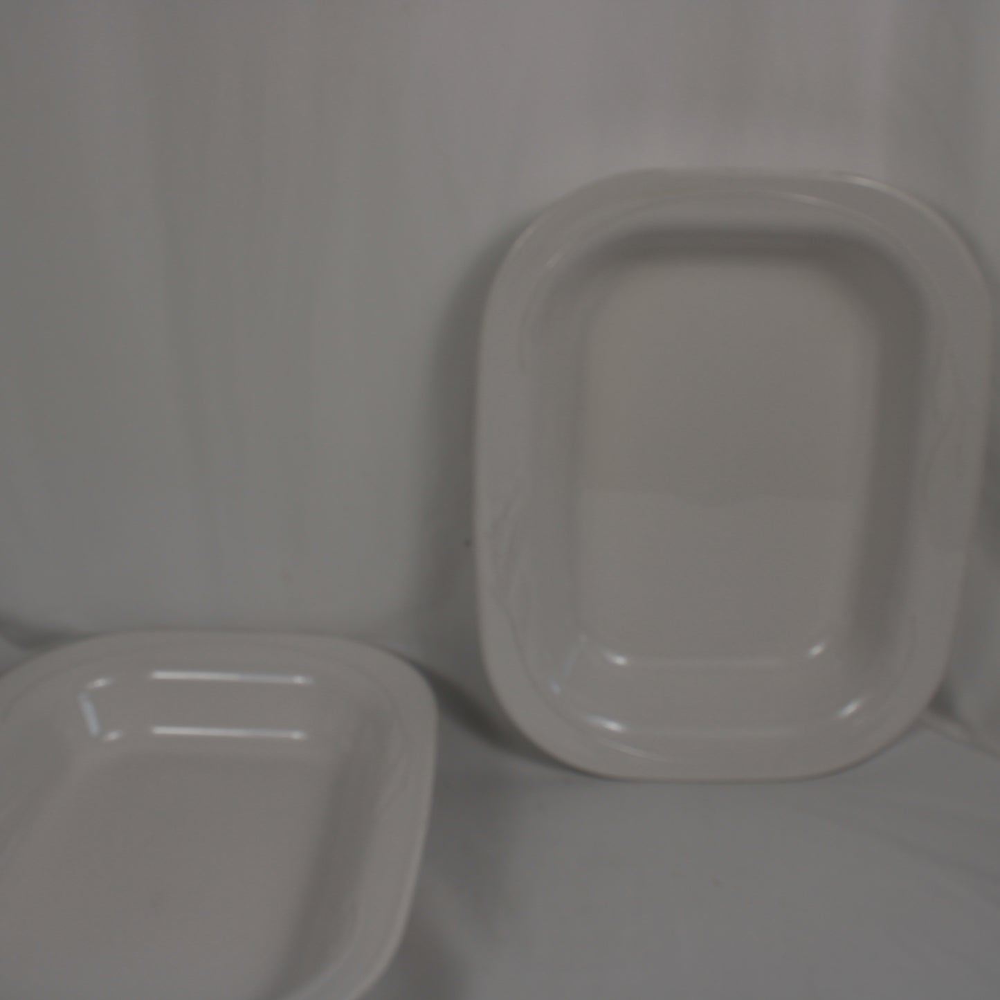 Corning Ware Casual Elegance White Casserole Baking Dishes Set of 2
