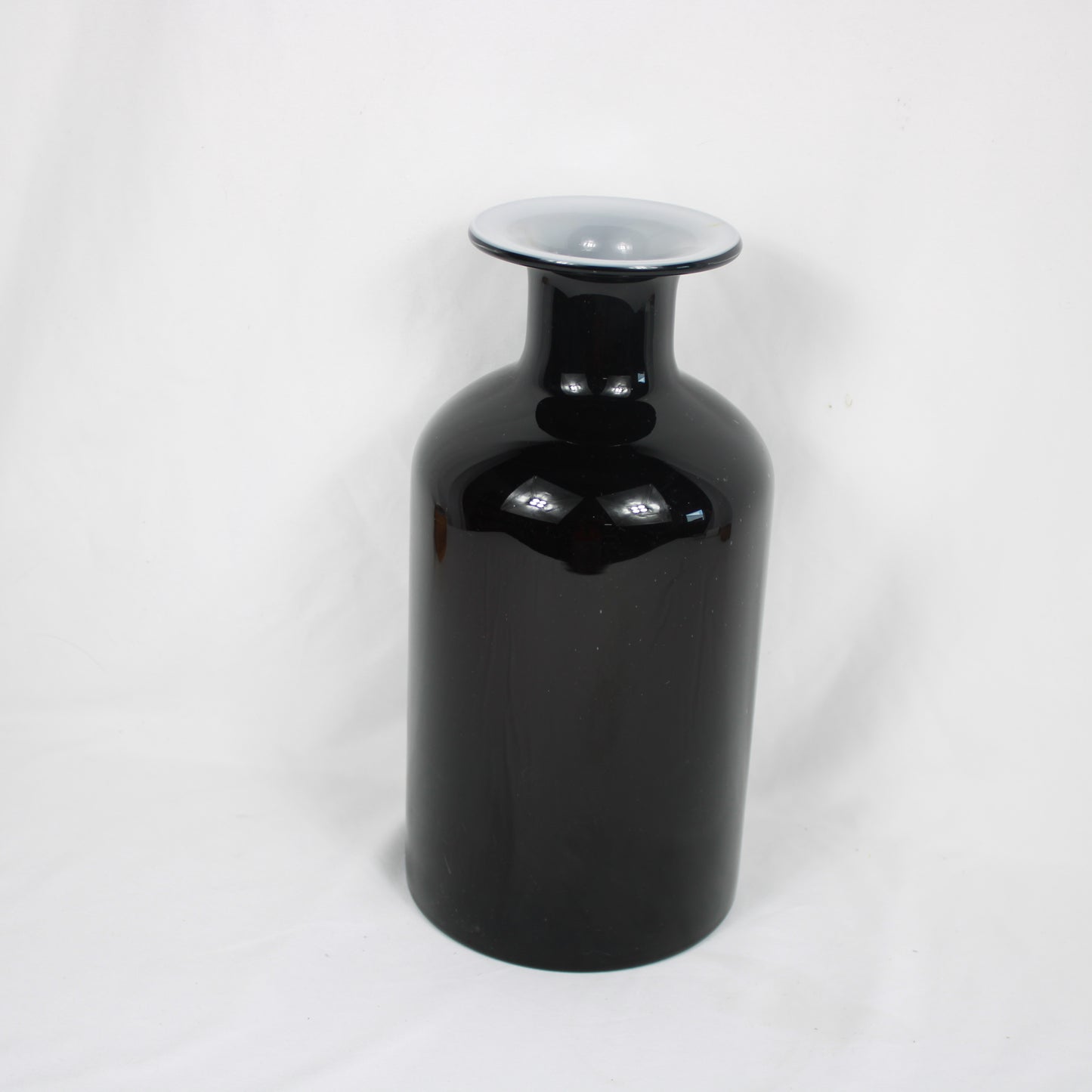 Hand-Blown Black Glass Vase, White Cased Lip Accent, Signed Roefs