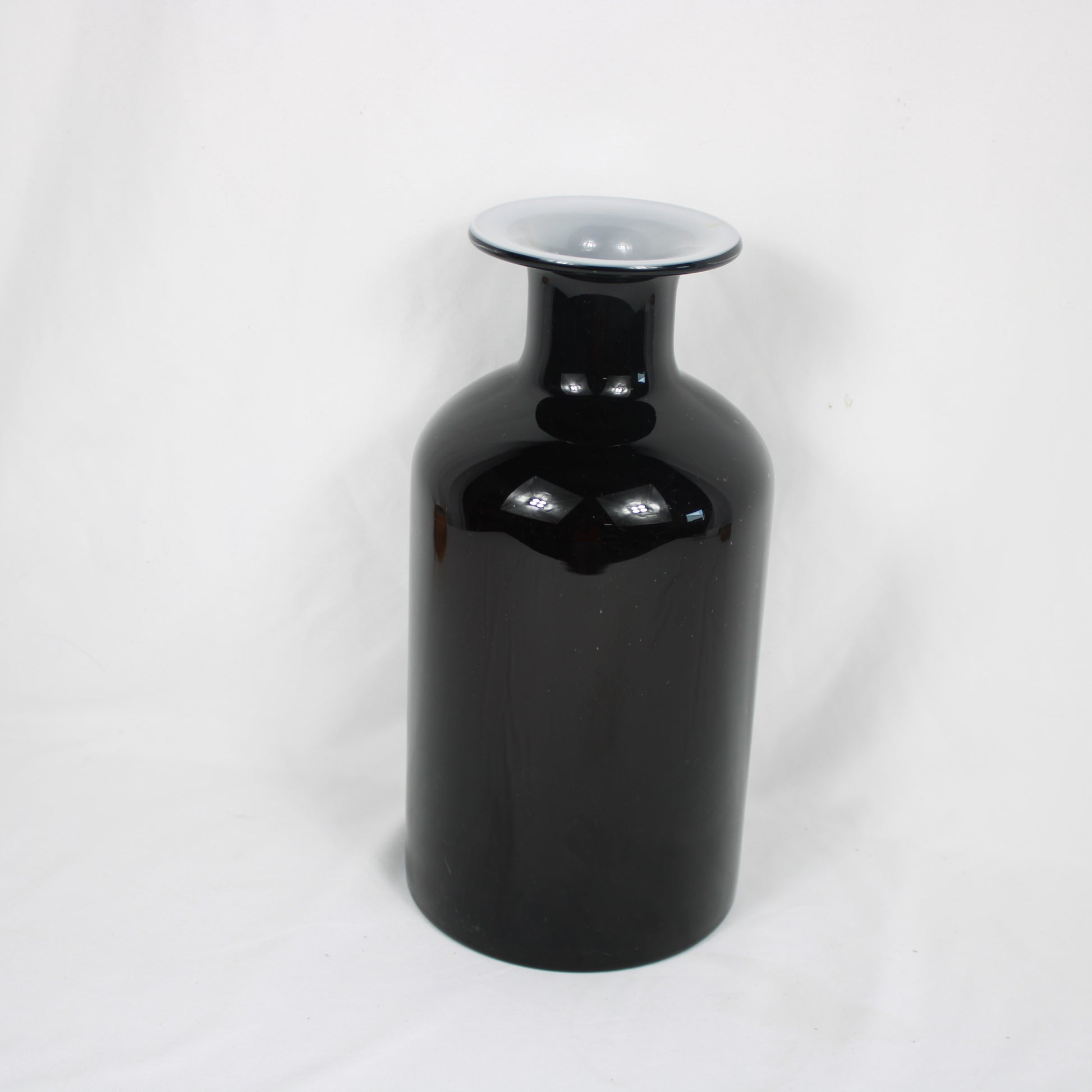 Hand-Blown Black Glass Vase, White Cased Lip Accent, Signed Roefs