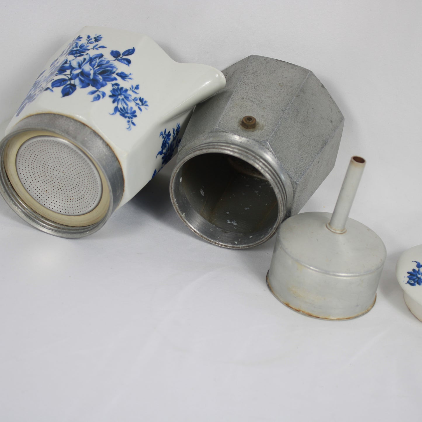 Flory Express Italian Ceramic and Aluminum Moka Pot Espresso Maker, Blue Floral