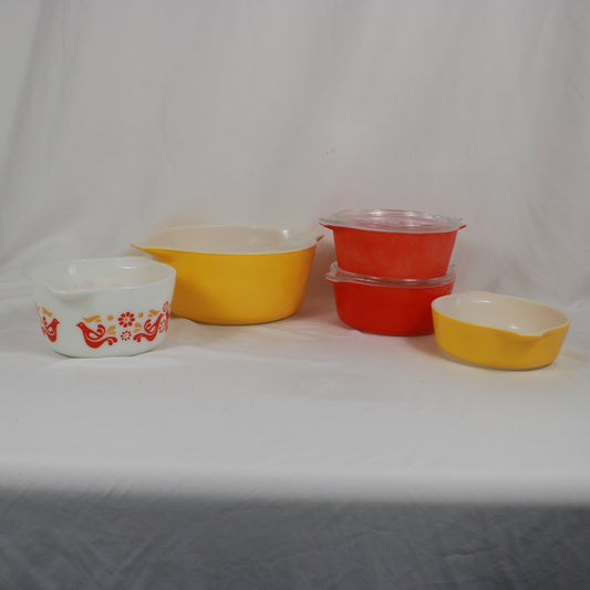 Pyrex Friendship Pattern Casserole Bowls & Cinderella Mixing Bowls Set of 5