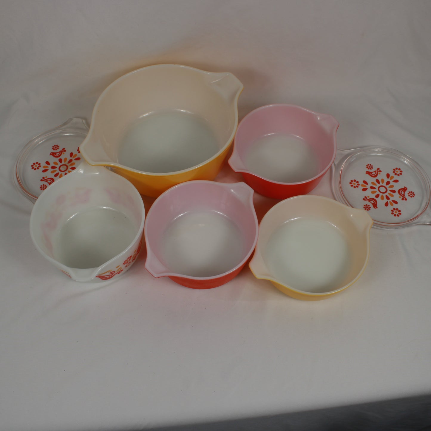 Pyrex Friendship Pattern Casserole Bowls & Cinderella Mixing Bowls Set of 5