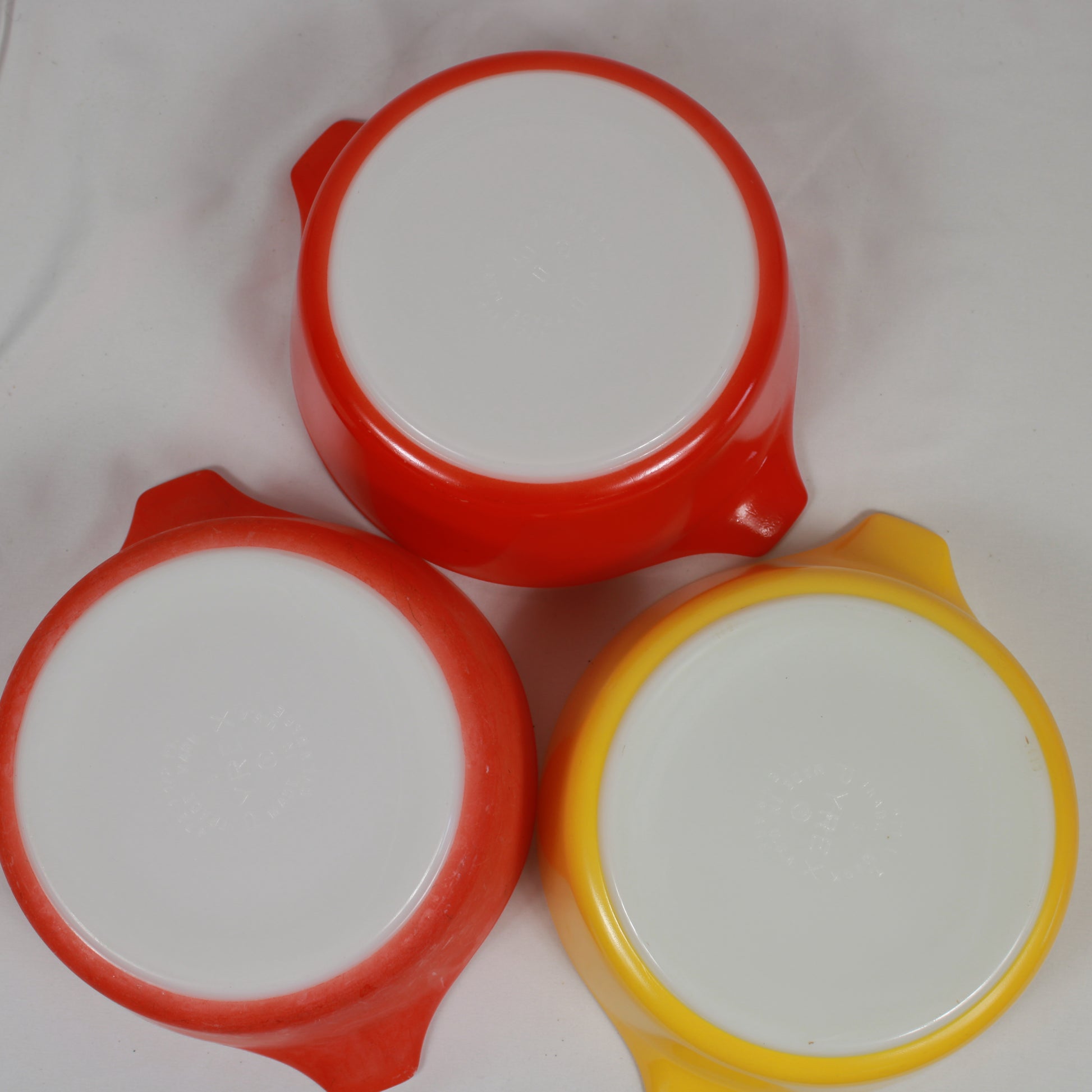 Pyrex Friendship Pattern Casserole Bowls & Cinderella Mixing Bowls Set of 5