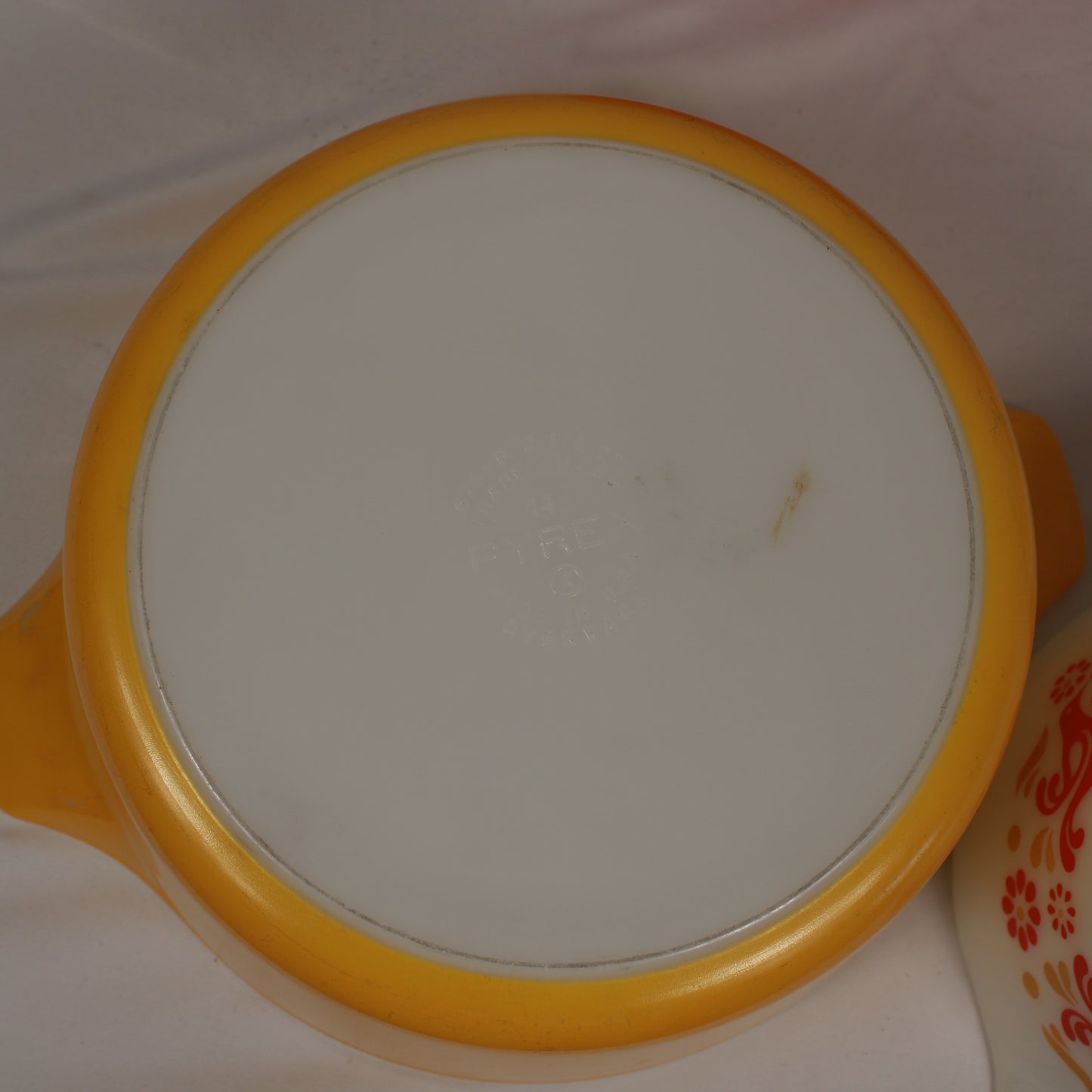 Pyrex Friendship Pattern Casserole Bowls & Cinderella Mixing Bowls Set of 5