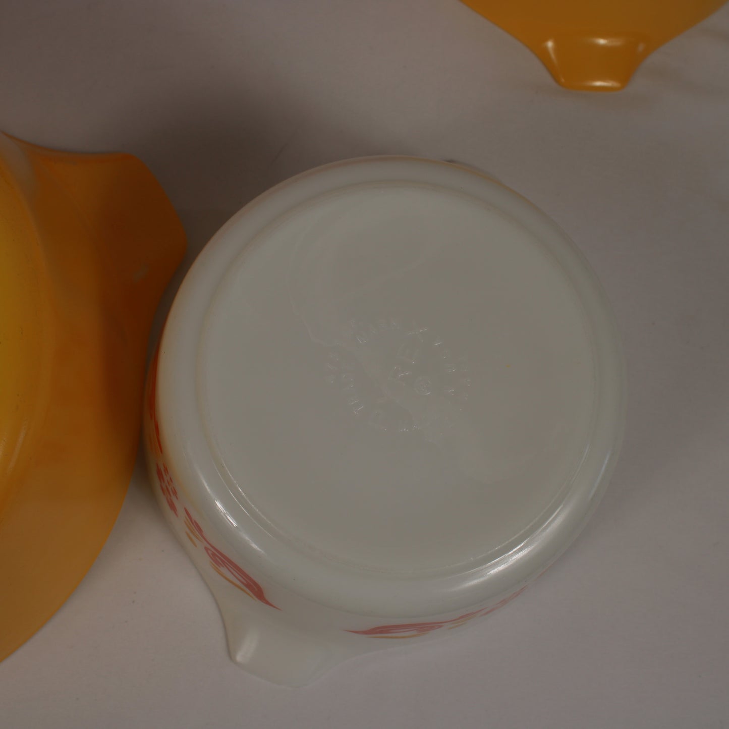 Pyrex Friendship Pattern Casserole Bowls & Cinderella Mixing Bowls Set of 5
