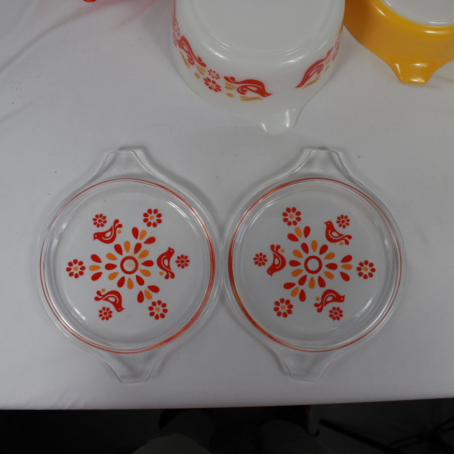 Pyrex Friendship Pattern Casserole Bowls & Cinderella Mixing Bowls Set of 5