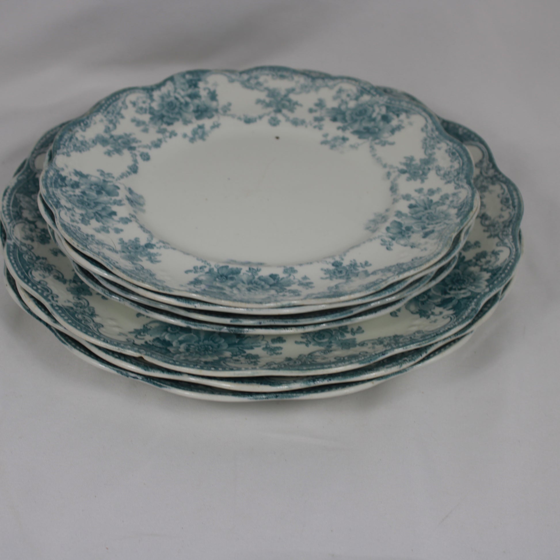Bishop & Stonier Bexley Flow Blue Plates - Set of 7 Scalloped Dinner and Bread Plates